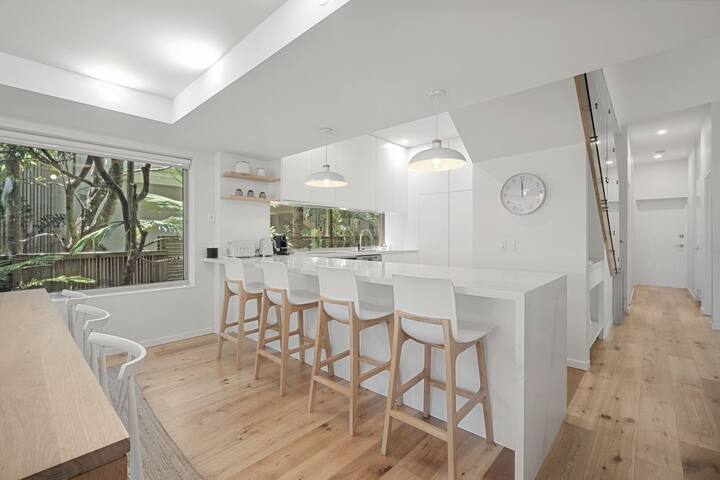 Audrey – Little Cove gallery image 5