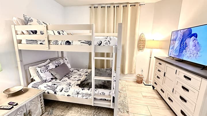 2 literas de tamaño completo, dormitorio #3 de 3