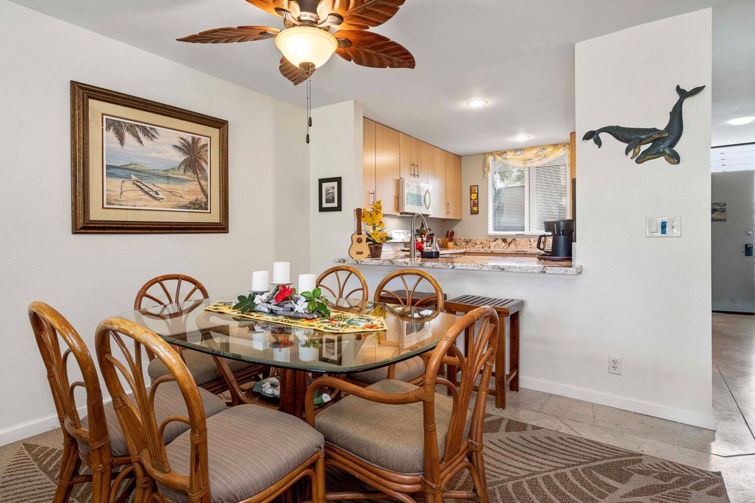 Condo in Kailua-Kona · ★4.65 · 2 bedrooms · 4 beds · 2 private baths - Image 5