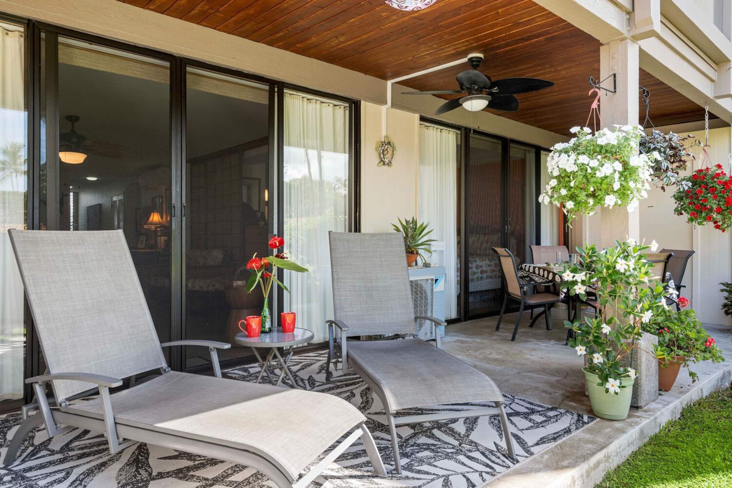 Condo in Kailua-Kona · ★4.65 · 2 bedrooms · 4 beds · 2 private baths - Image 32