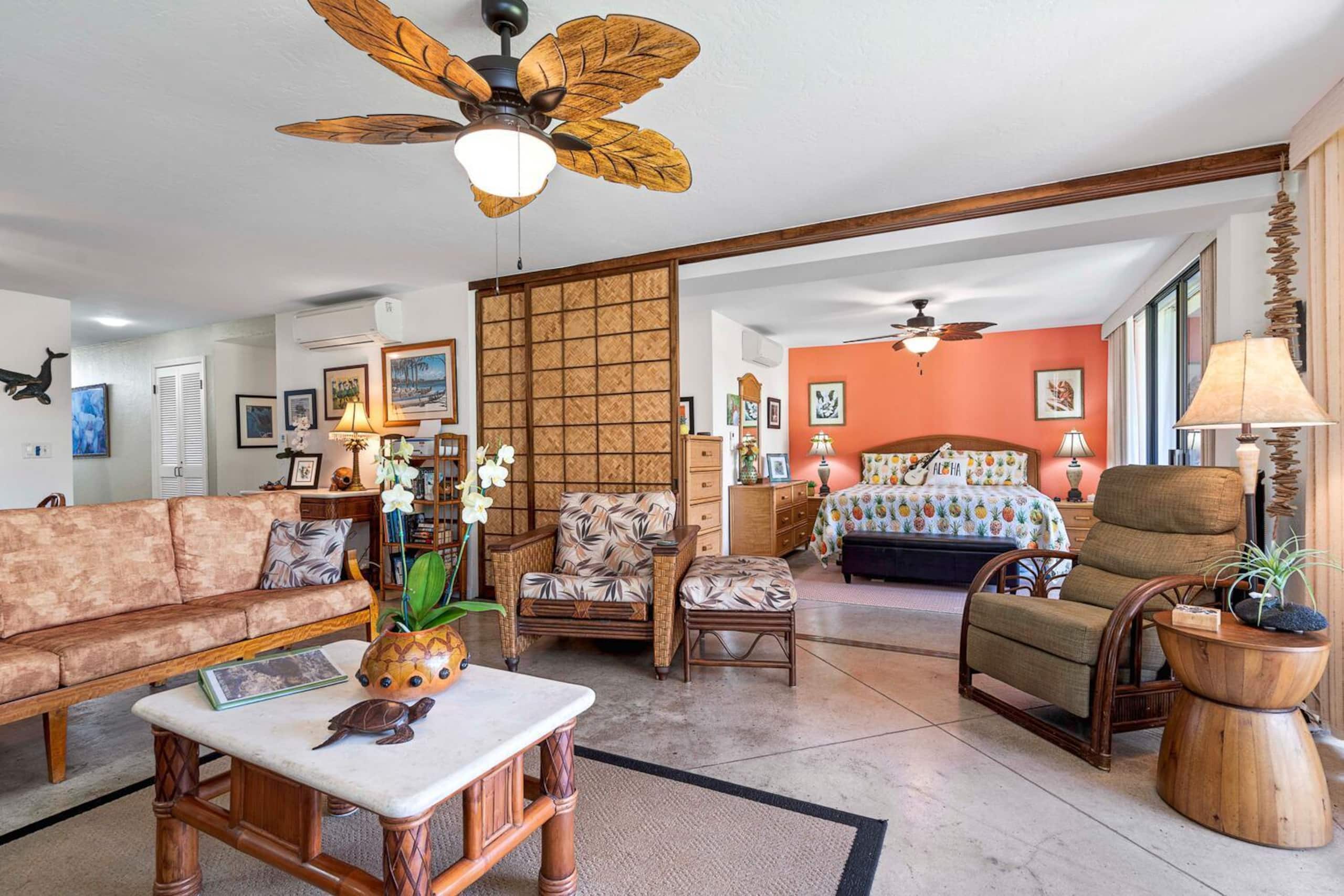 Condo in Kailua-Kona · ★4.65 · 2 bedrooms · 4 beds · 2 private baths - Image 11