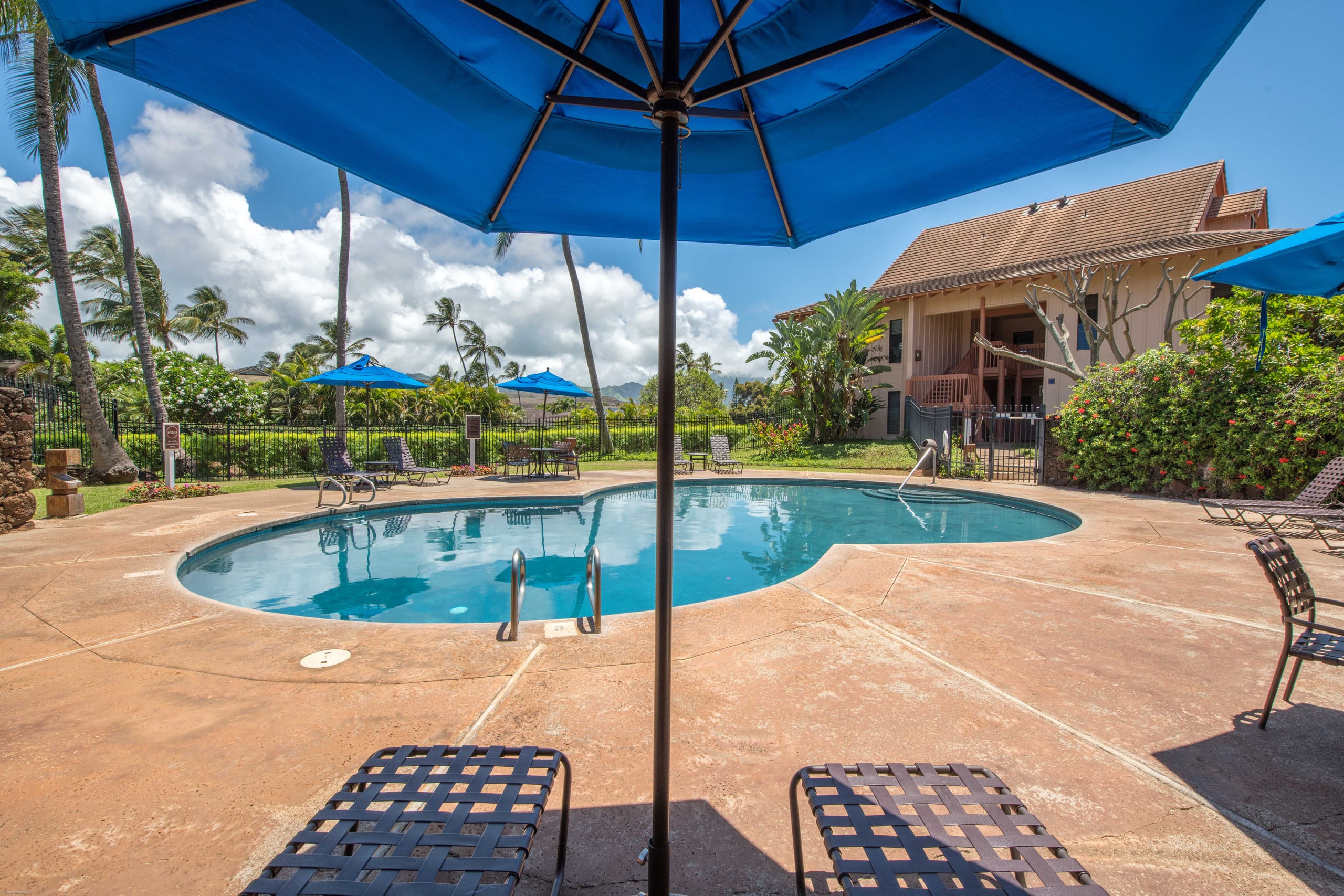 Townhouse in Koloa · ★4.83 · 2 bedrooms · 4 beds · 2 shared baths - Image 26