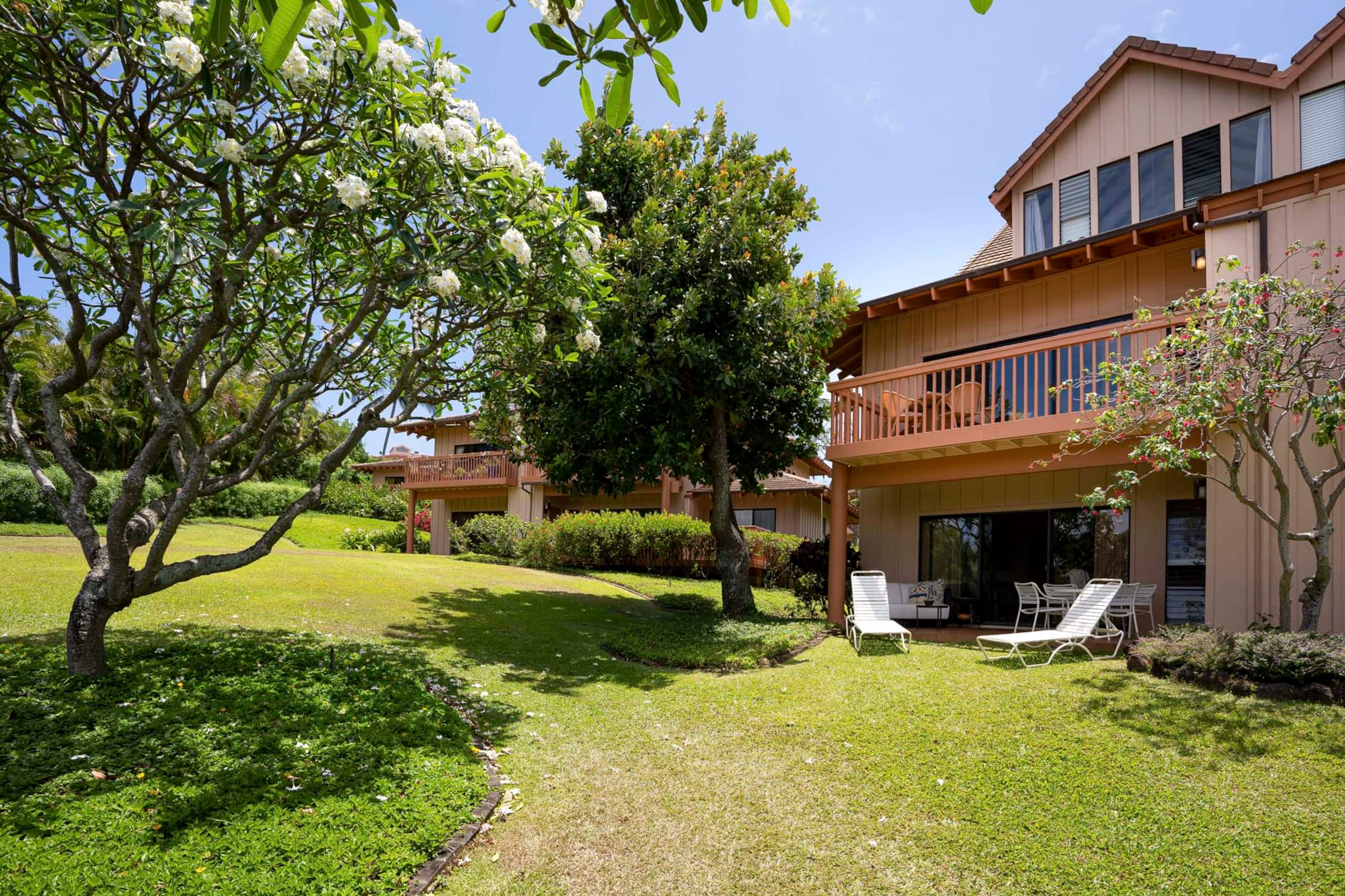 Townhouse in Koloa · ★4.83 · 2 bedrooms · 4 beds · 2 shared baths - Image 7