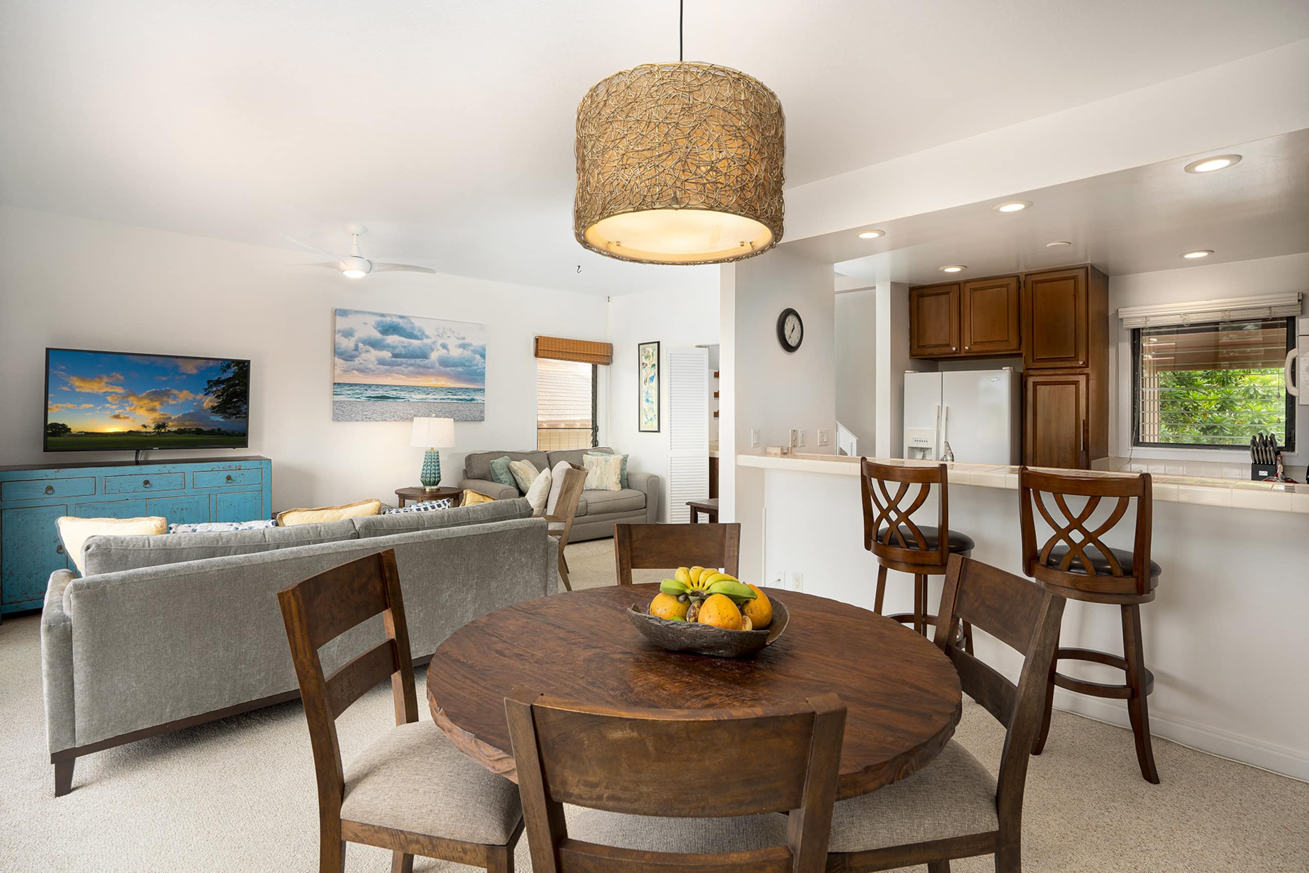 Townhouse in Koloa · ★4.83 · 2 bedrooms · 4 beds · 2 shared baths - Image 11