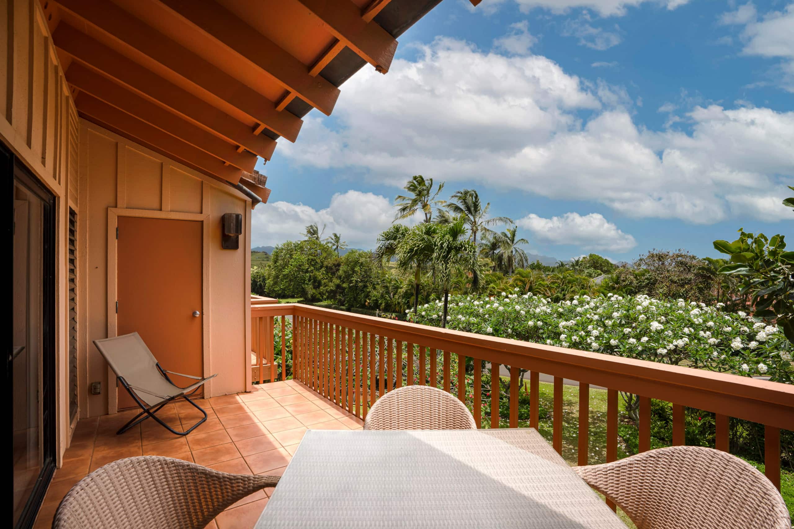 Townhouse in Koloa · ★4.83 · 2 bedrooms · 4 beds · 2 shared baths - Image 6