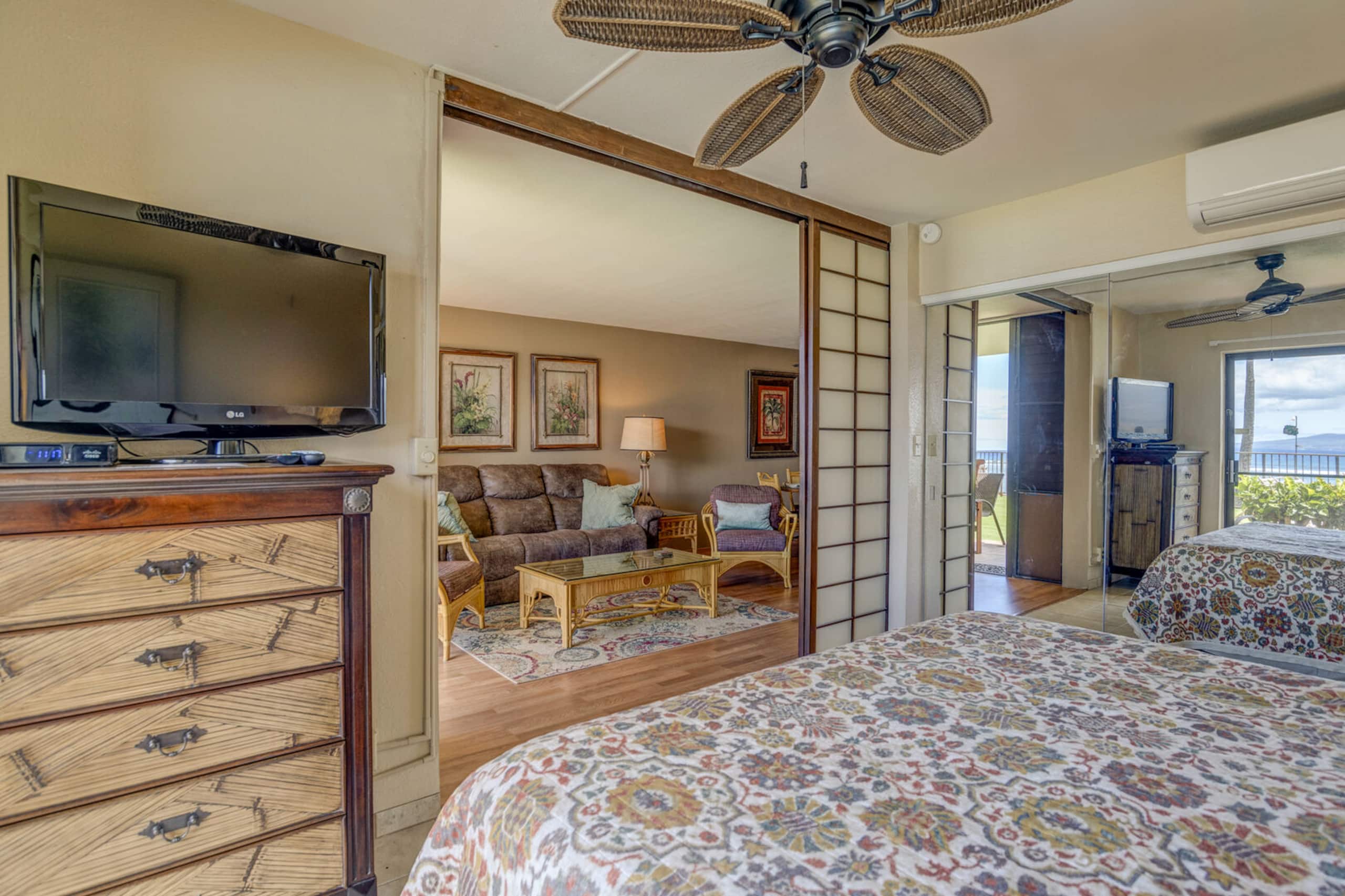 Condo in Wailuku · ★4.8 · 2 bedrooms · 2 beds · 2 private baths - Image 13