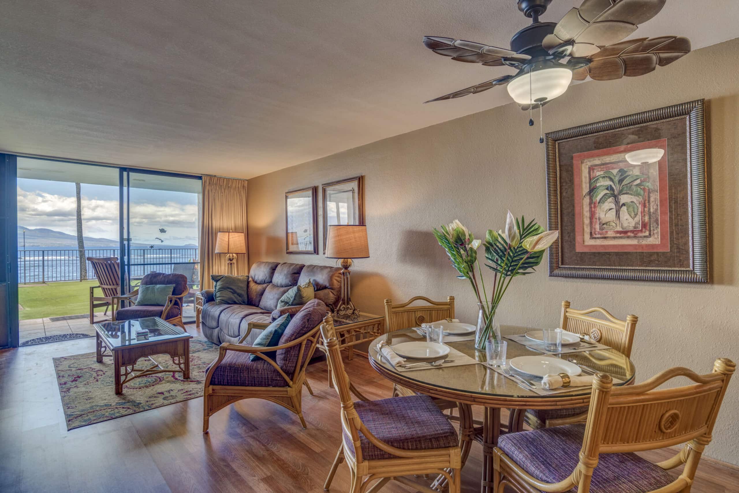 Condo in Wailuku · ★4.8 · 2 bedrooms · 2 beds · 2 private baths - Image 3