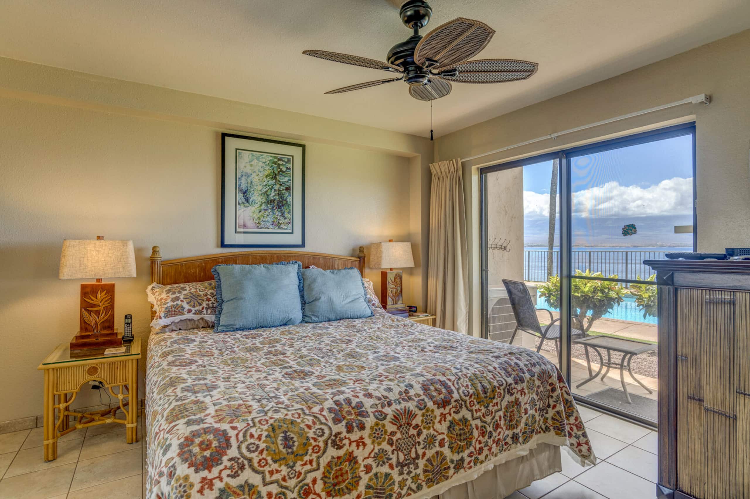 Condo in Wailuku · ★4.8 · 2 bedrooms · 2 beds · 2 private baths - Image 14