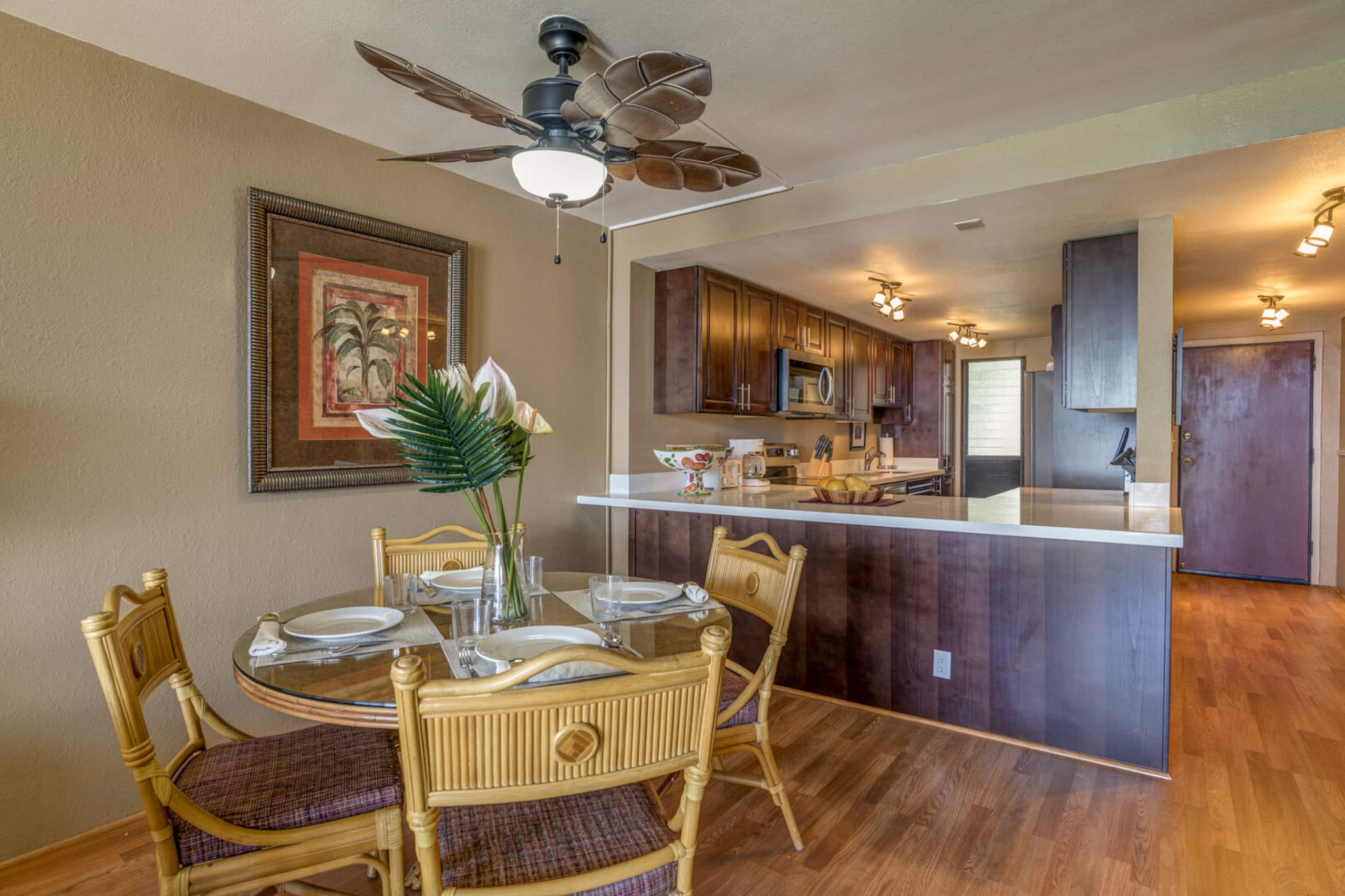 Condo in Wailuku · ★4.8 · 2 bedrooms · 2 beds · 2 private baths - Image 10