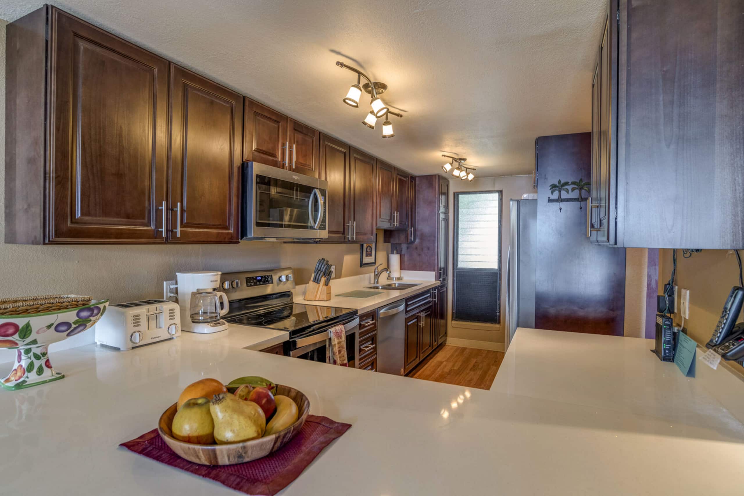 Condo in Wailuku · ★4.8 · 2 bedrooms · 2 beds · 2 private baths - Image 9