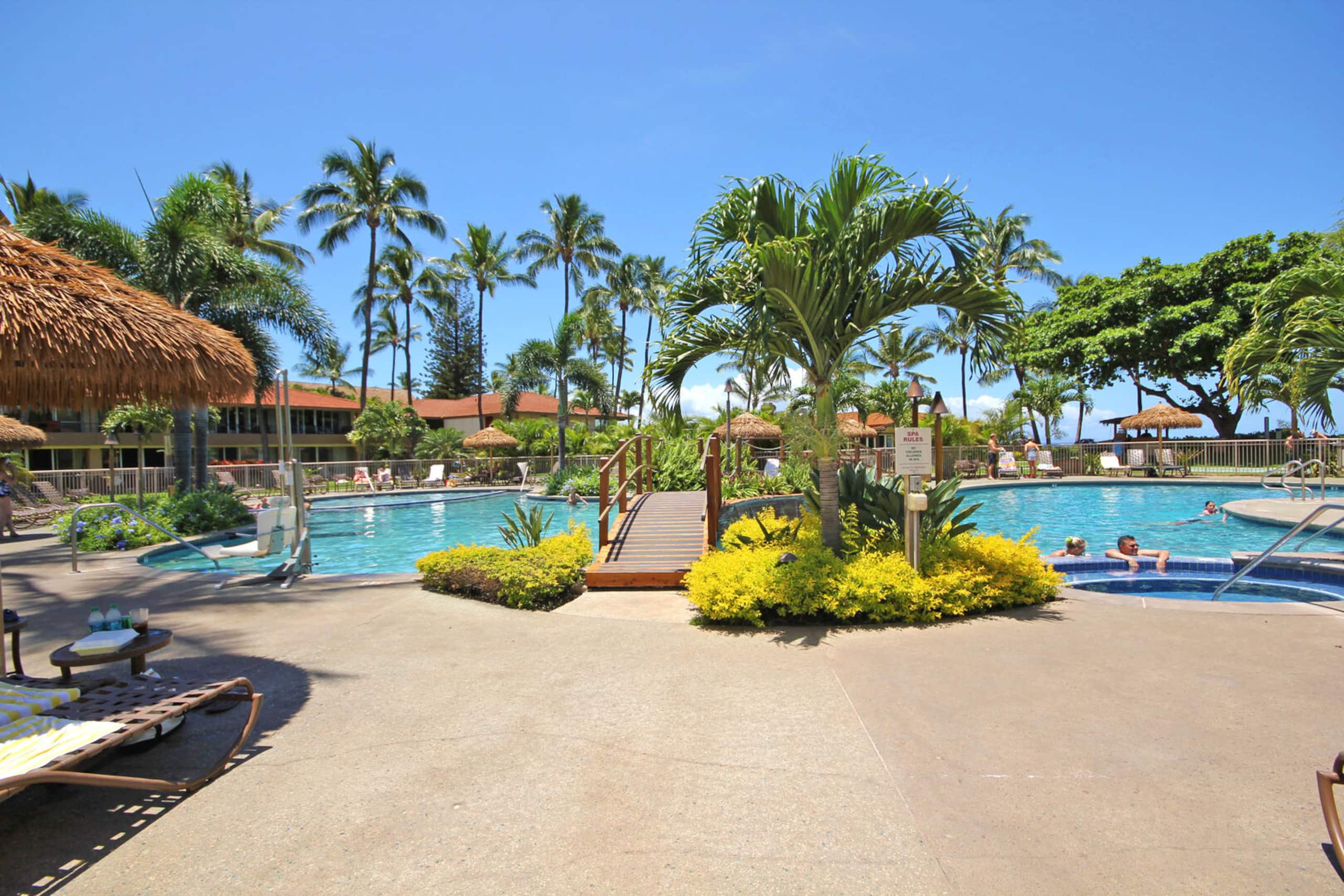Condo in Lahaina · ★4.9 · 1 bedroom · 2 beds · 1.5 private baths - Image 29