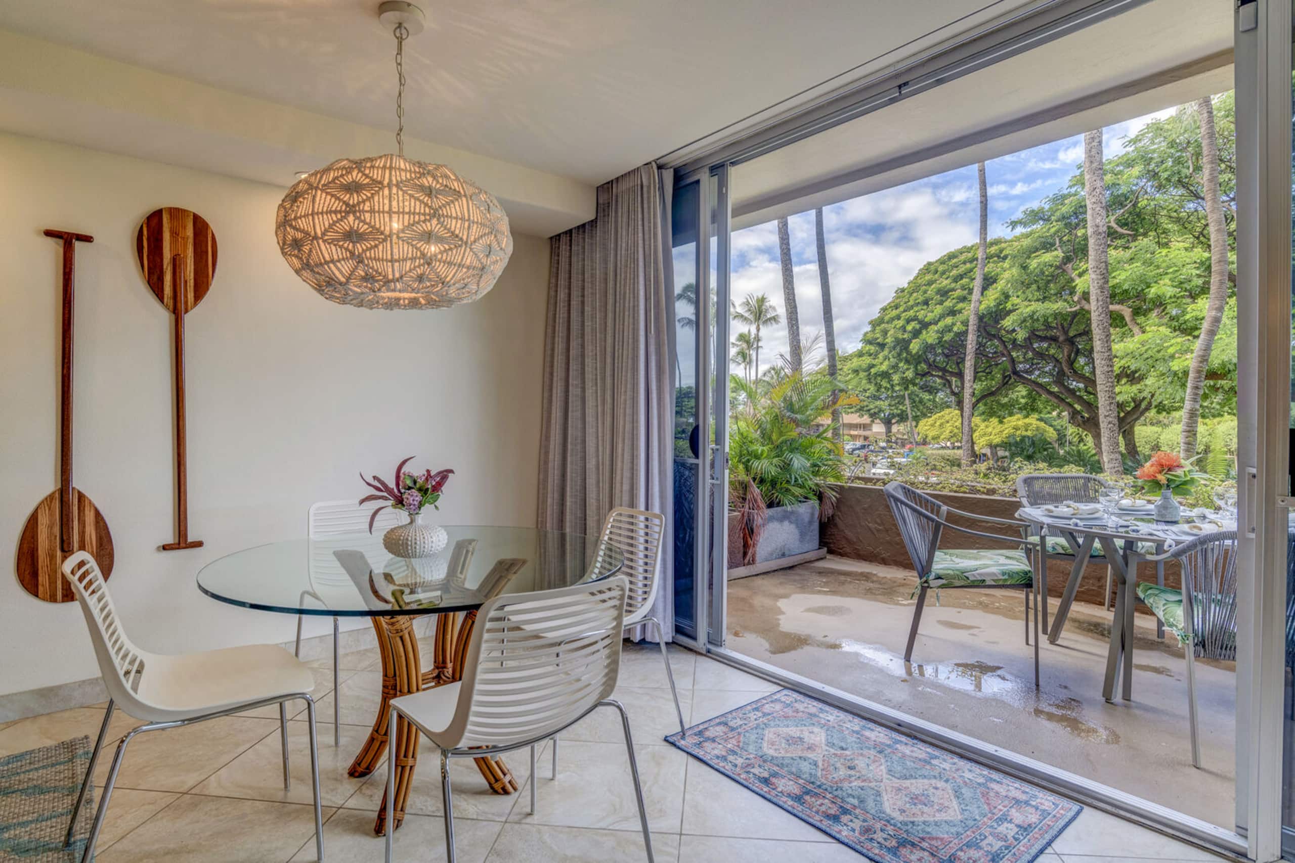 Condo in Lahaina · ★4.9 · 1 bedroom · 2 beds · 1.5 private baths - Image 5