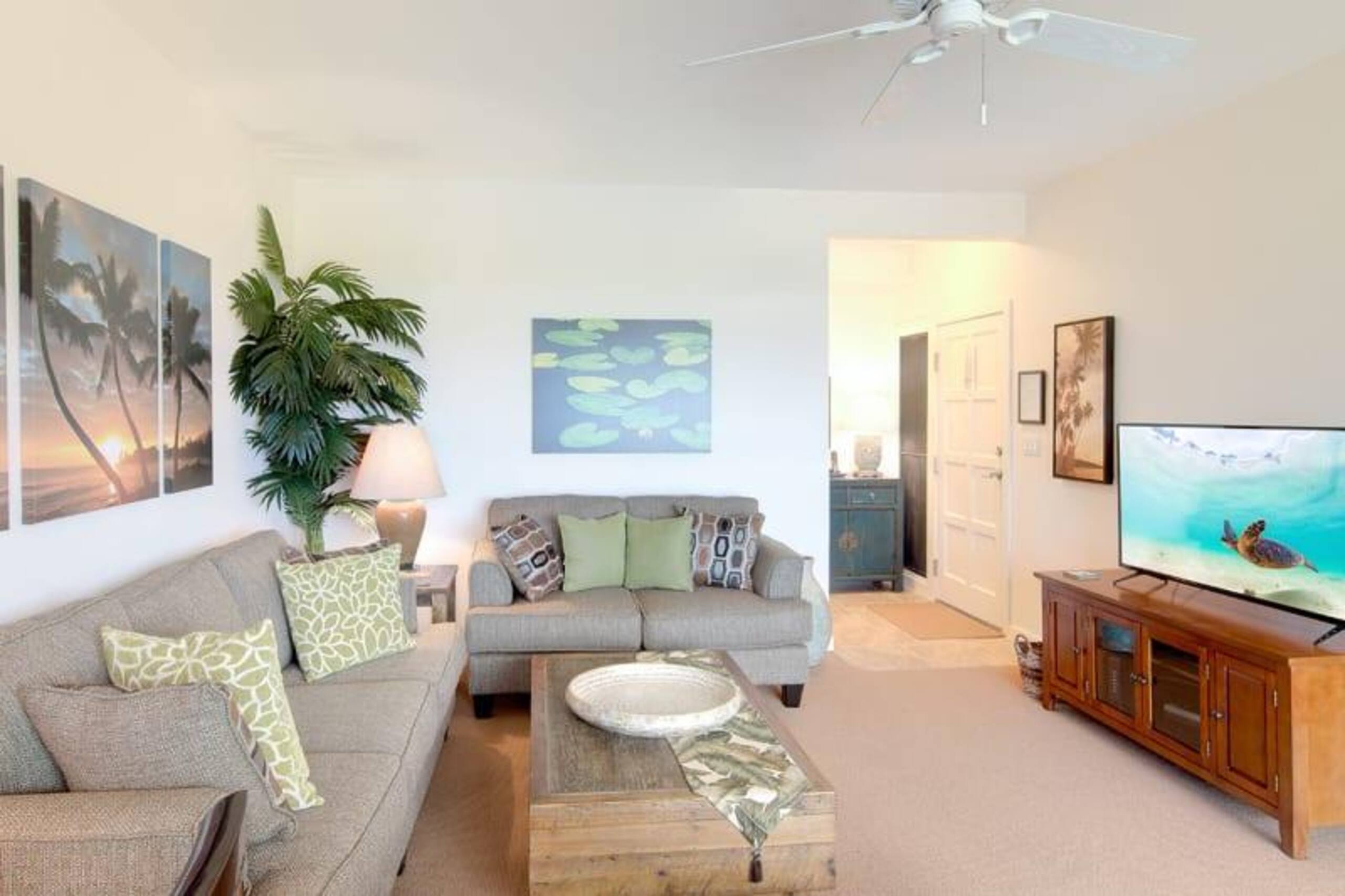 Oceanfront lanai w/ pool - steps to Lydgate - Photo 3