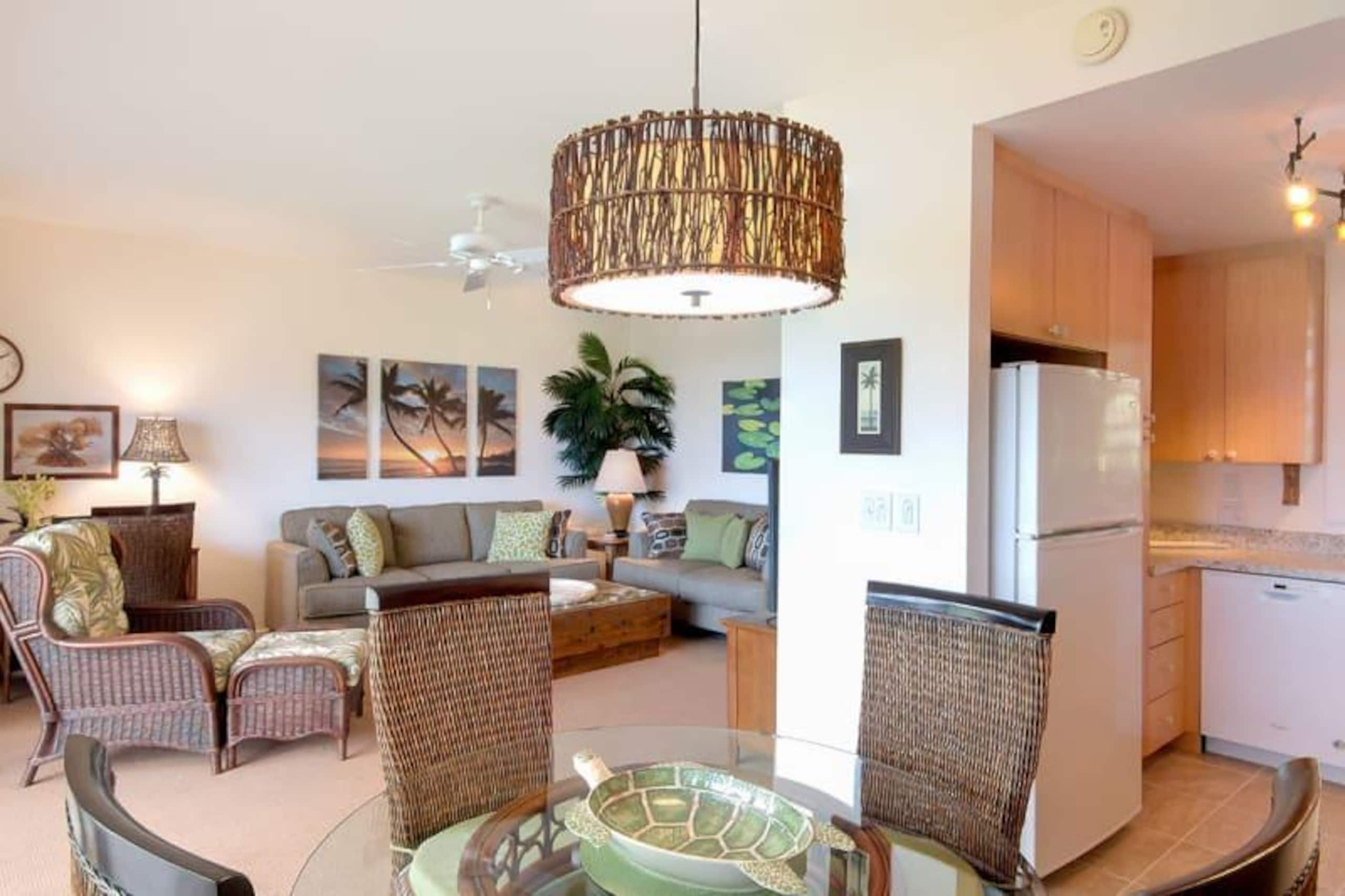Oceanfront lanai w/ pool - steps to Lydgate - Photo 4