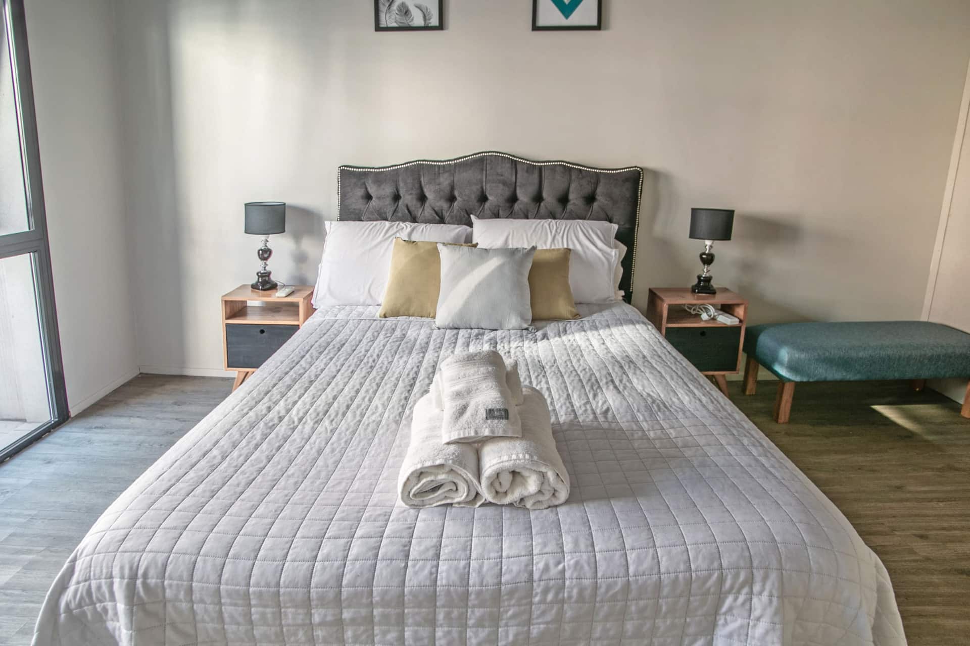 60- Modern and Bright Apartment in Recoleta II