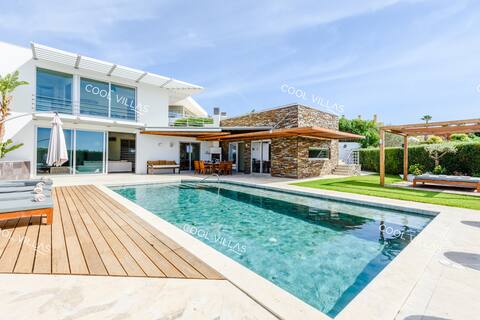Ferragudo Premium Villa - heatable pool