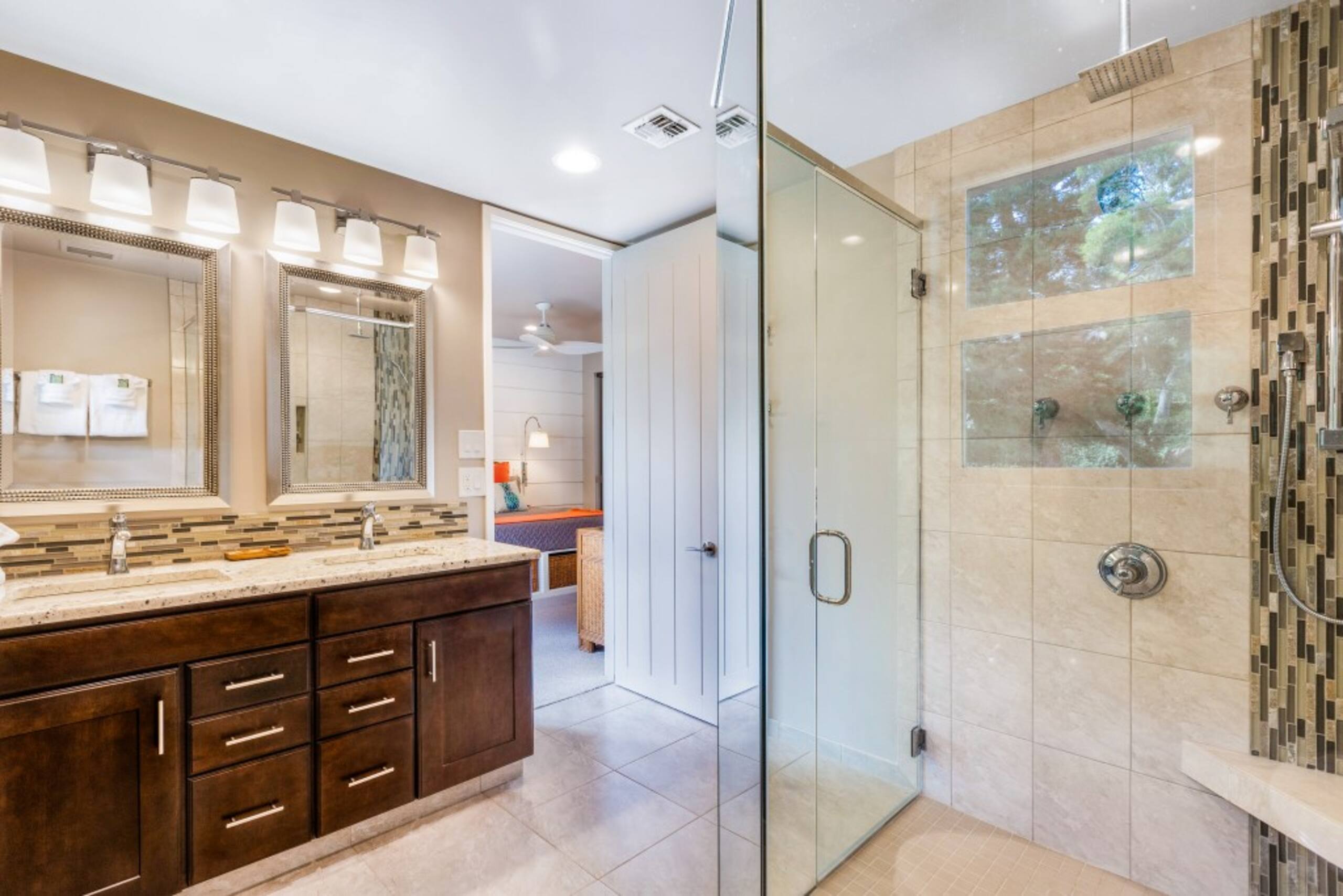 Condo in Lahaina · ★5.0 · 1 bedroom · 1 bed · 2 baths - Image 34