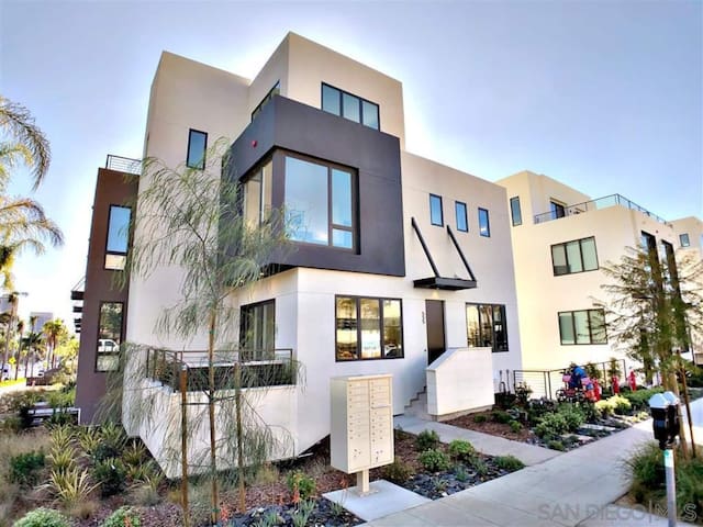 Boutique Stays managed Airbnb listing 1