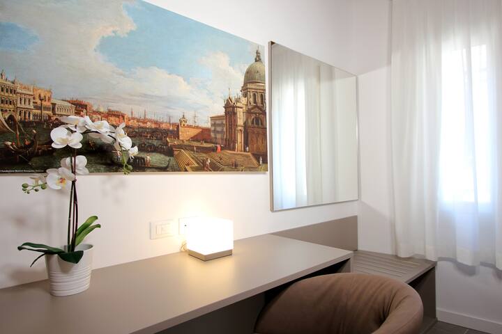 Apt. Canaletto (Residence Artisti) gallery image 5
