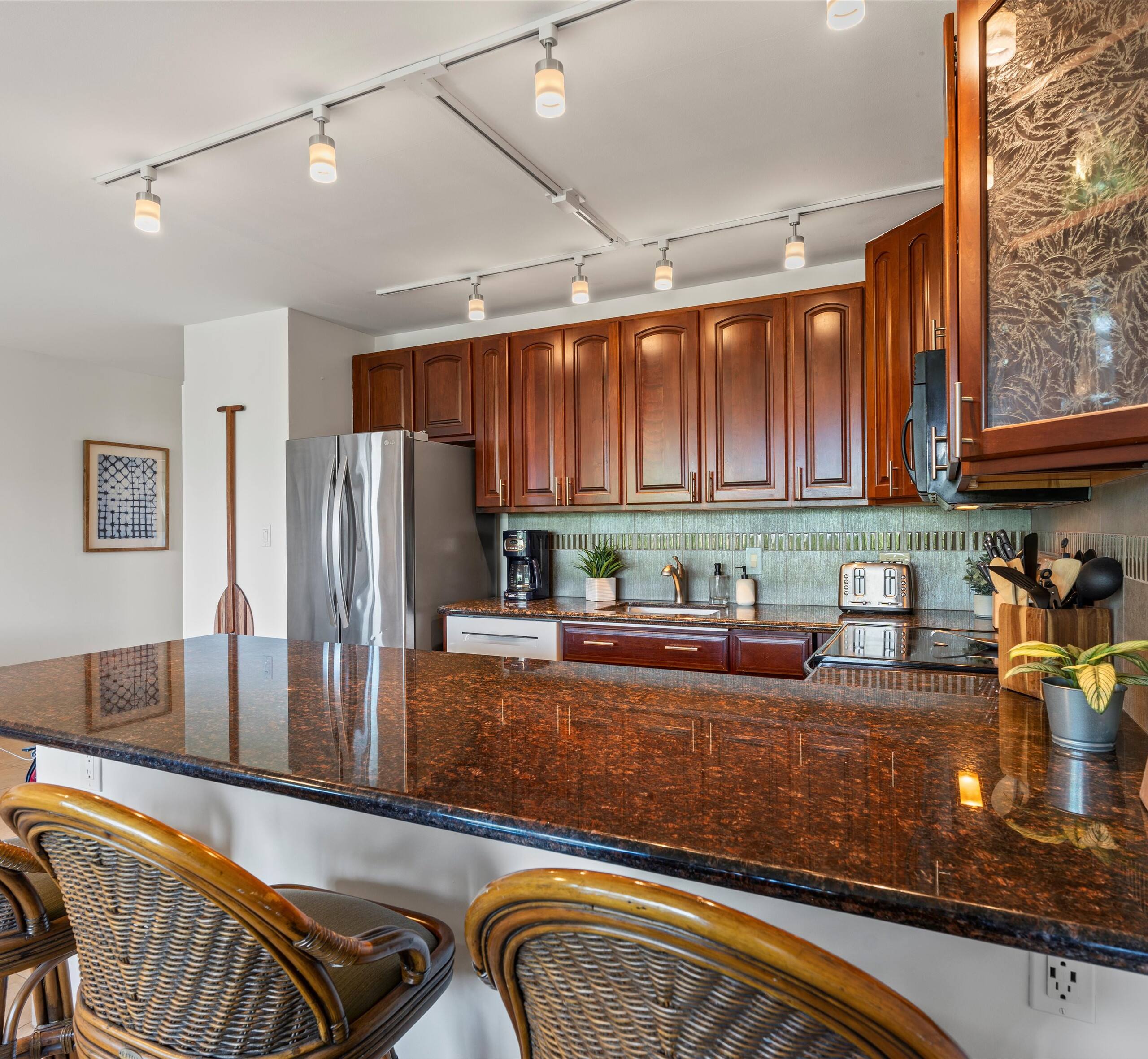 Condo in Kihei · ★4.73 · 2 bedrooms · 4 beds · 2 baths - Image 18