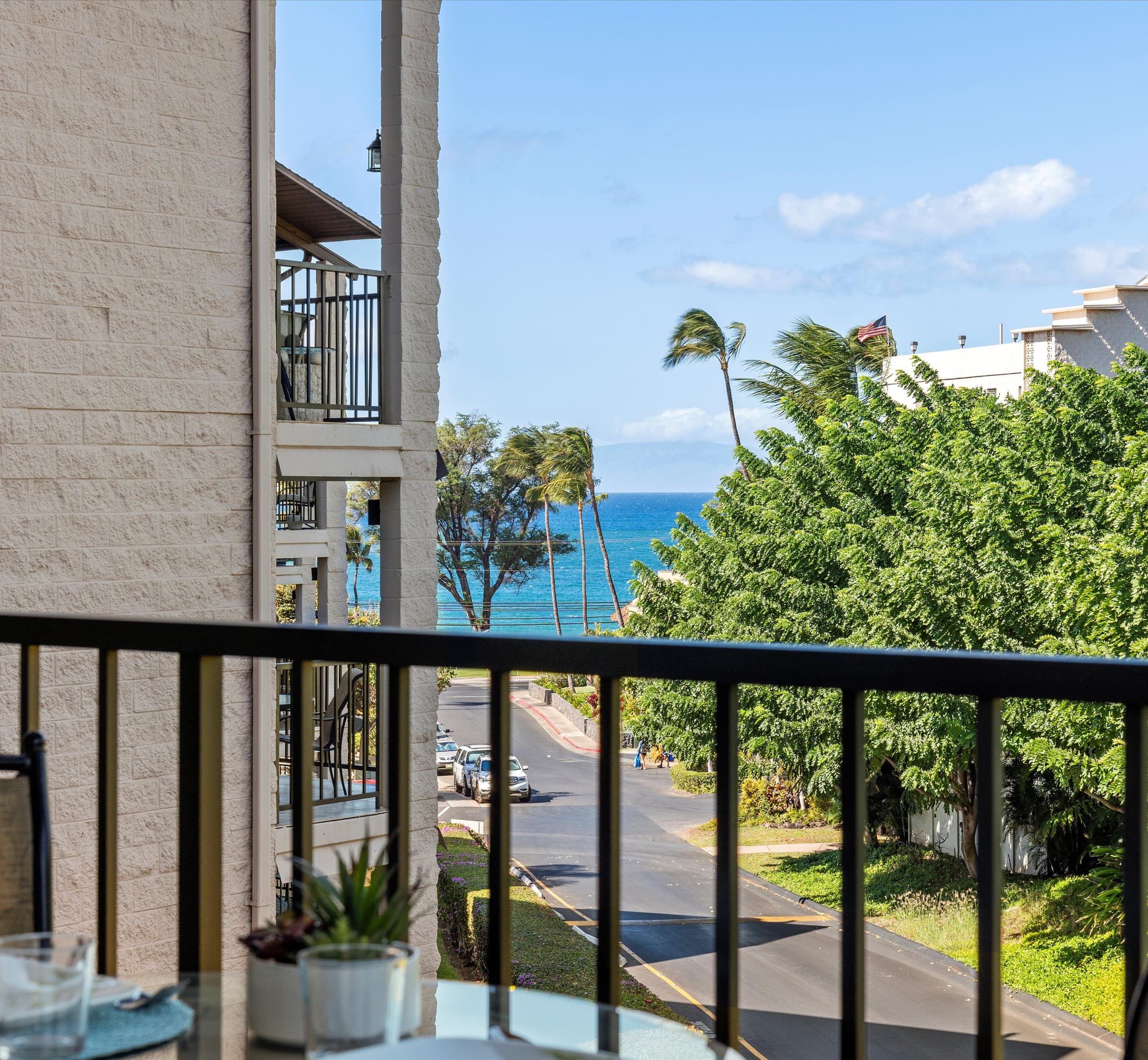 Condo in Kihei · ★4.73 · 2 bedrooms · 4 beds · 2 baths - Image 1