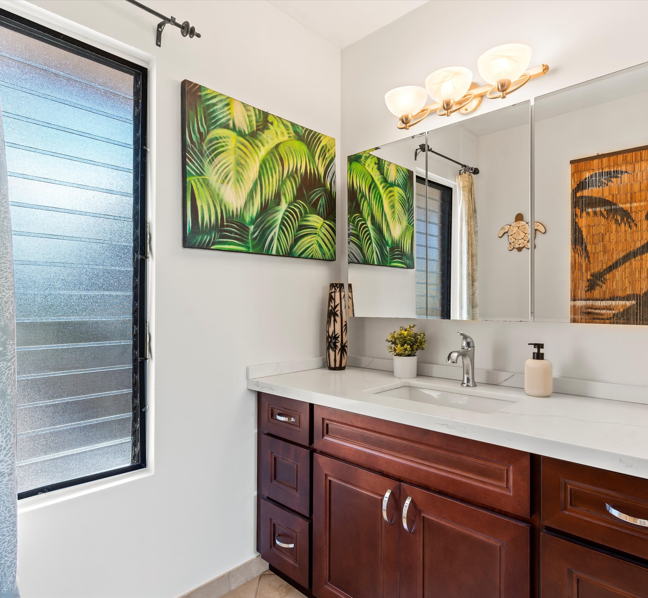Condo in Kihei · ★4.73 · 2 bedrooms · 4 beds · 2 baths - Image 27