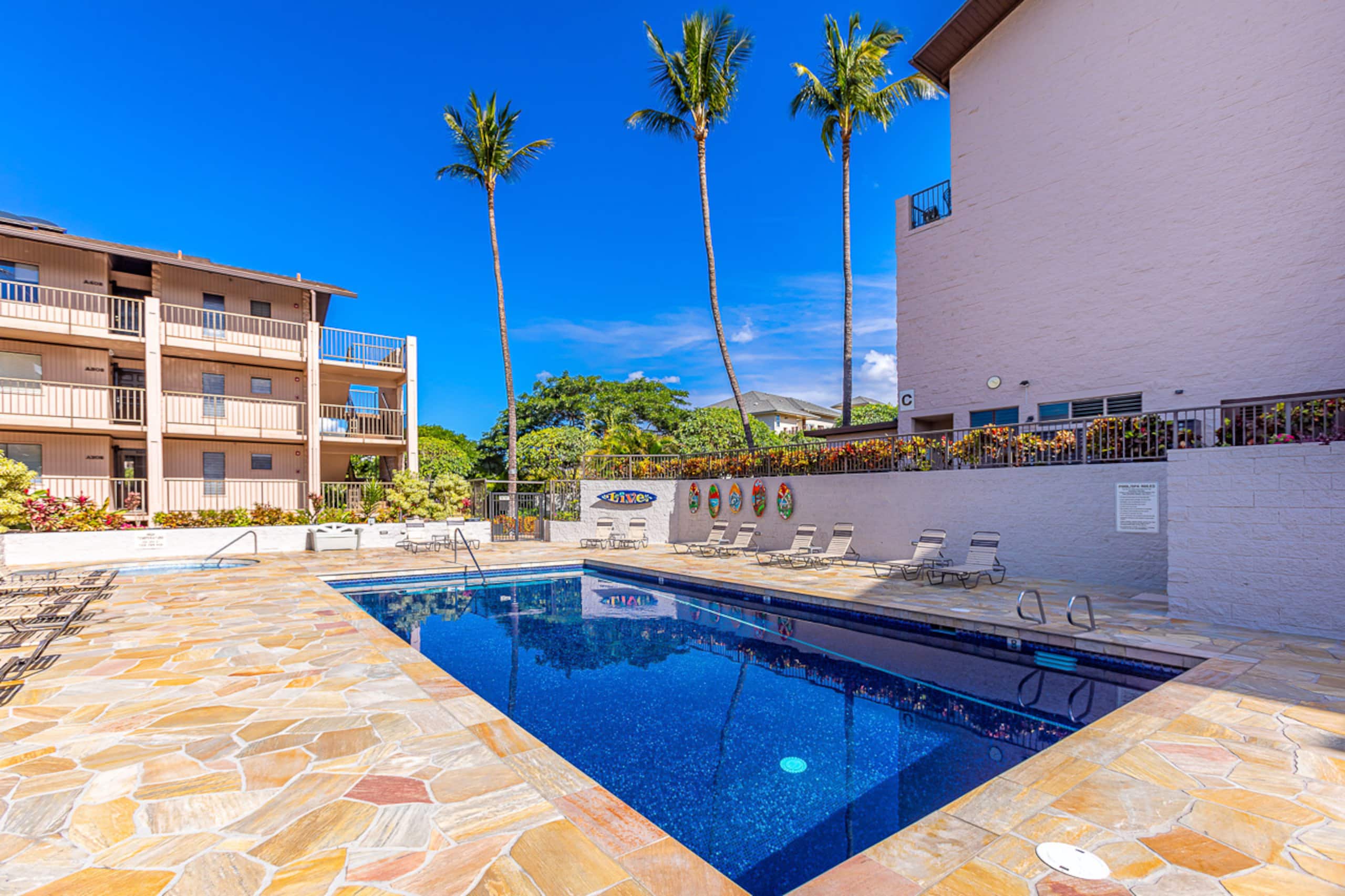 Condo in Kihei · ★4.73 · 2 bedrooms · 4 beds · 2 baths - Image 35