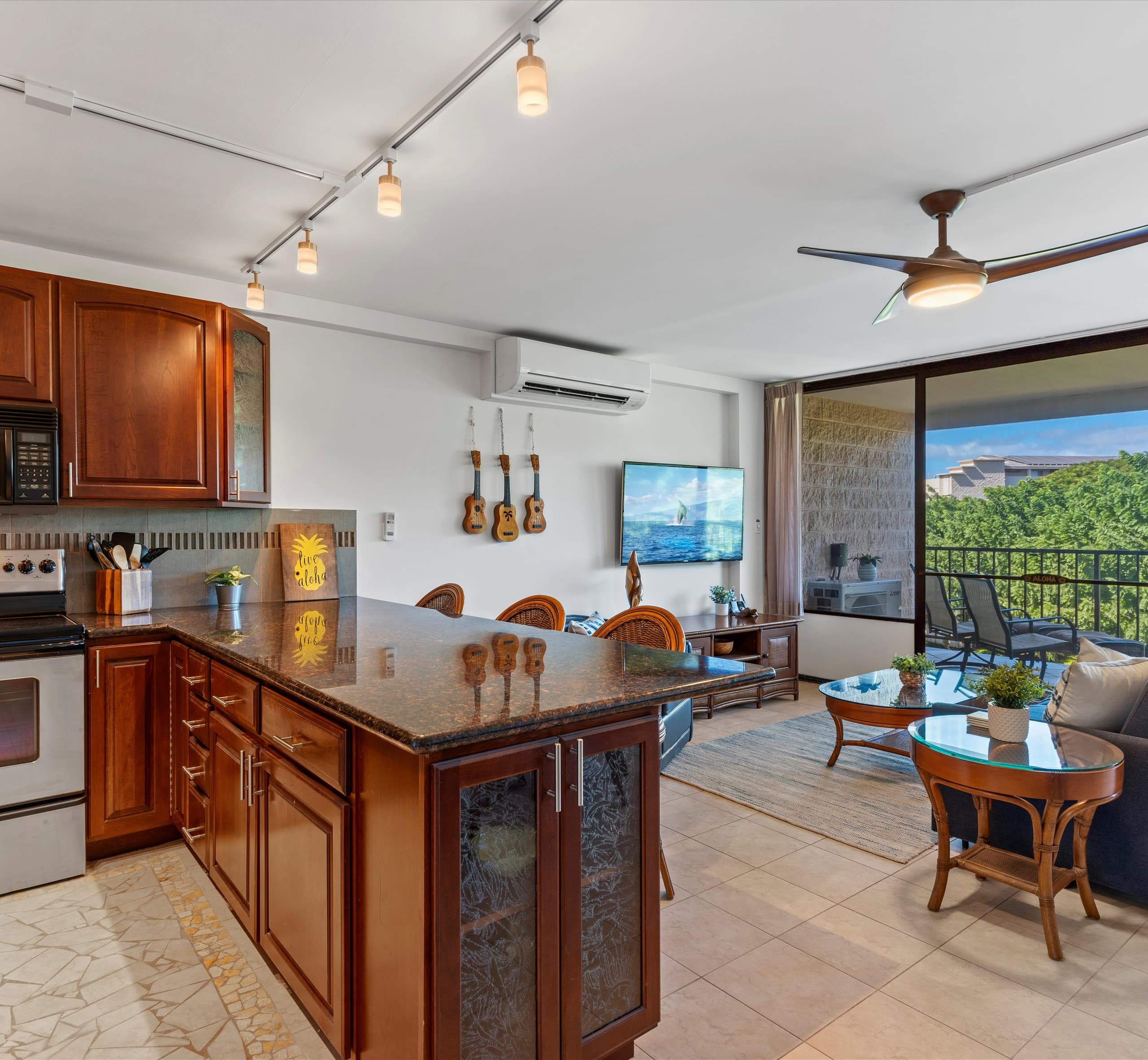 Condo in Kihei · ★4.73 · 2 bedrooms · 4 beds · 2 baths - Image 17