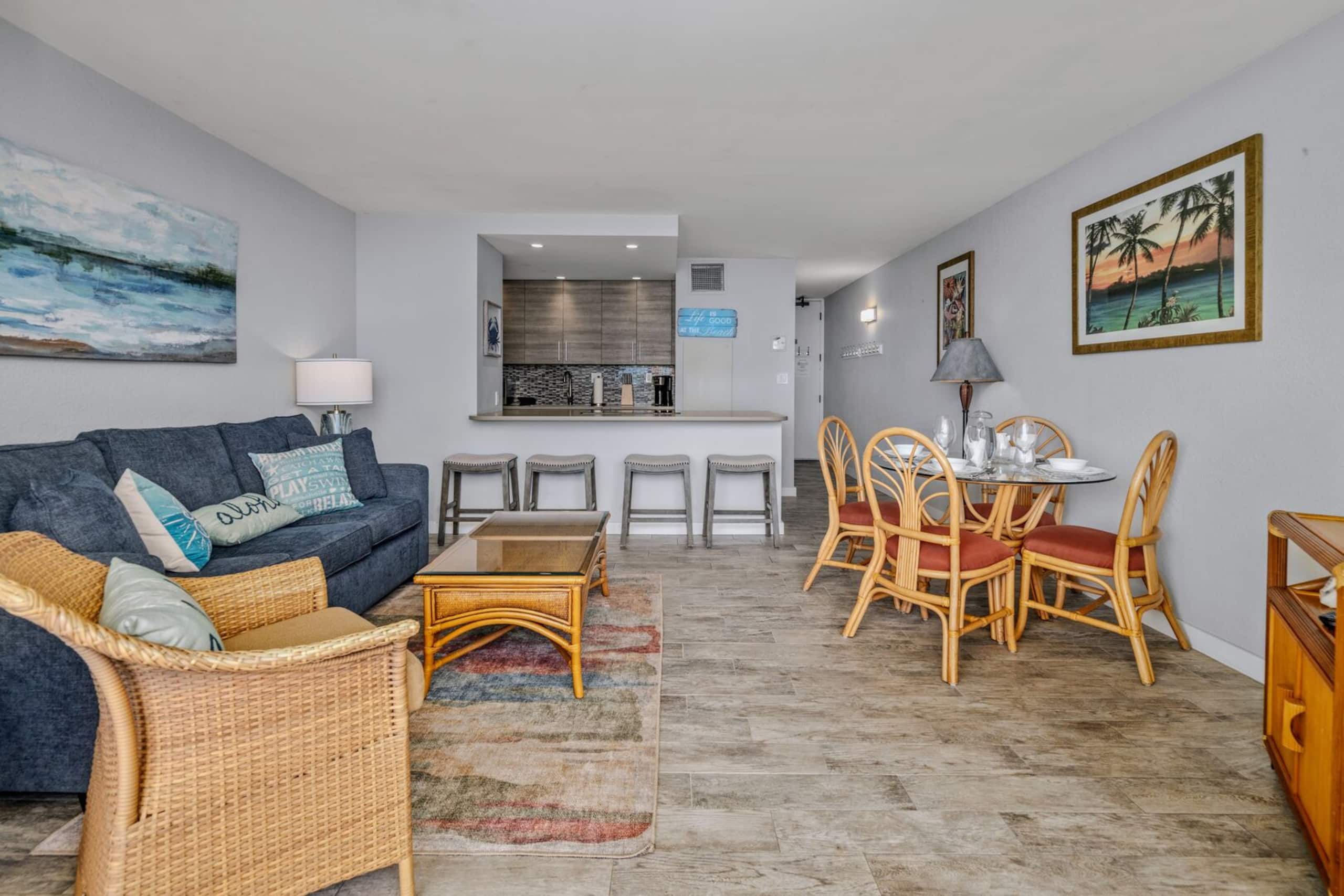 Condo in Kihei · ★4.79 · 1 bedroom · 2 beds · 1 bath - Image 4