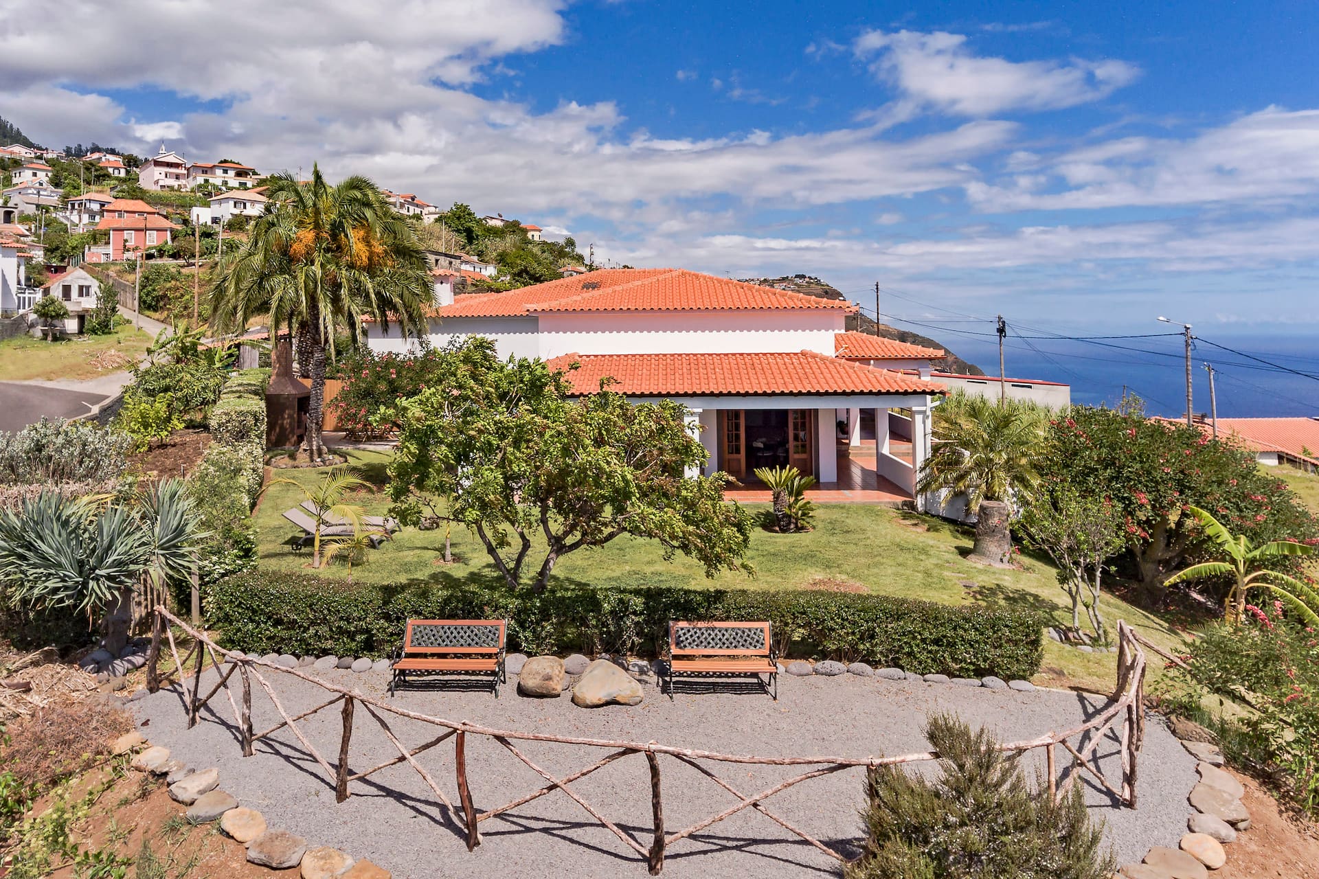 Southern Sunny House by an island apart