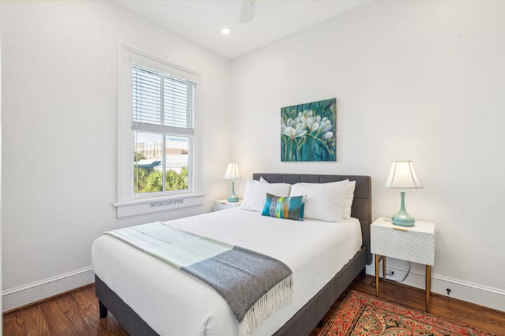 Двойно легло долу