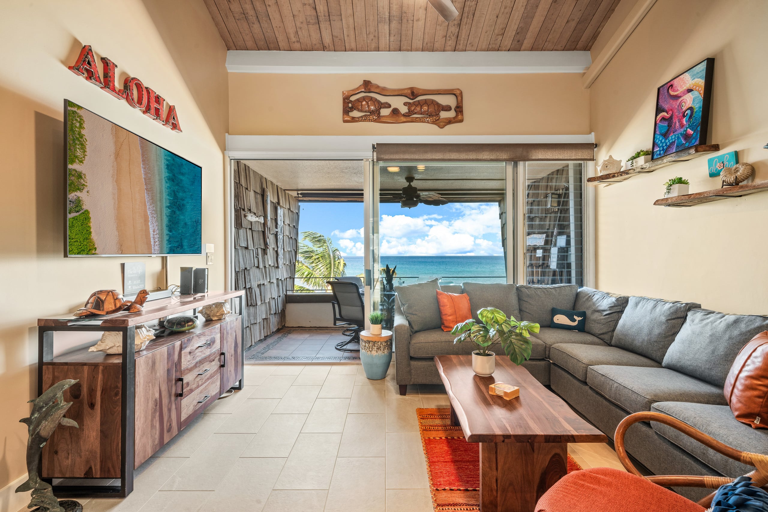 Condo in Lahaina · ★4.77 · 2 bedrooms · 3 beds · 2 baths - Image 2