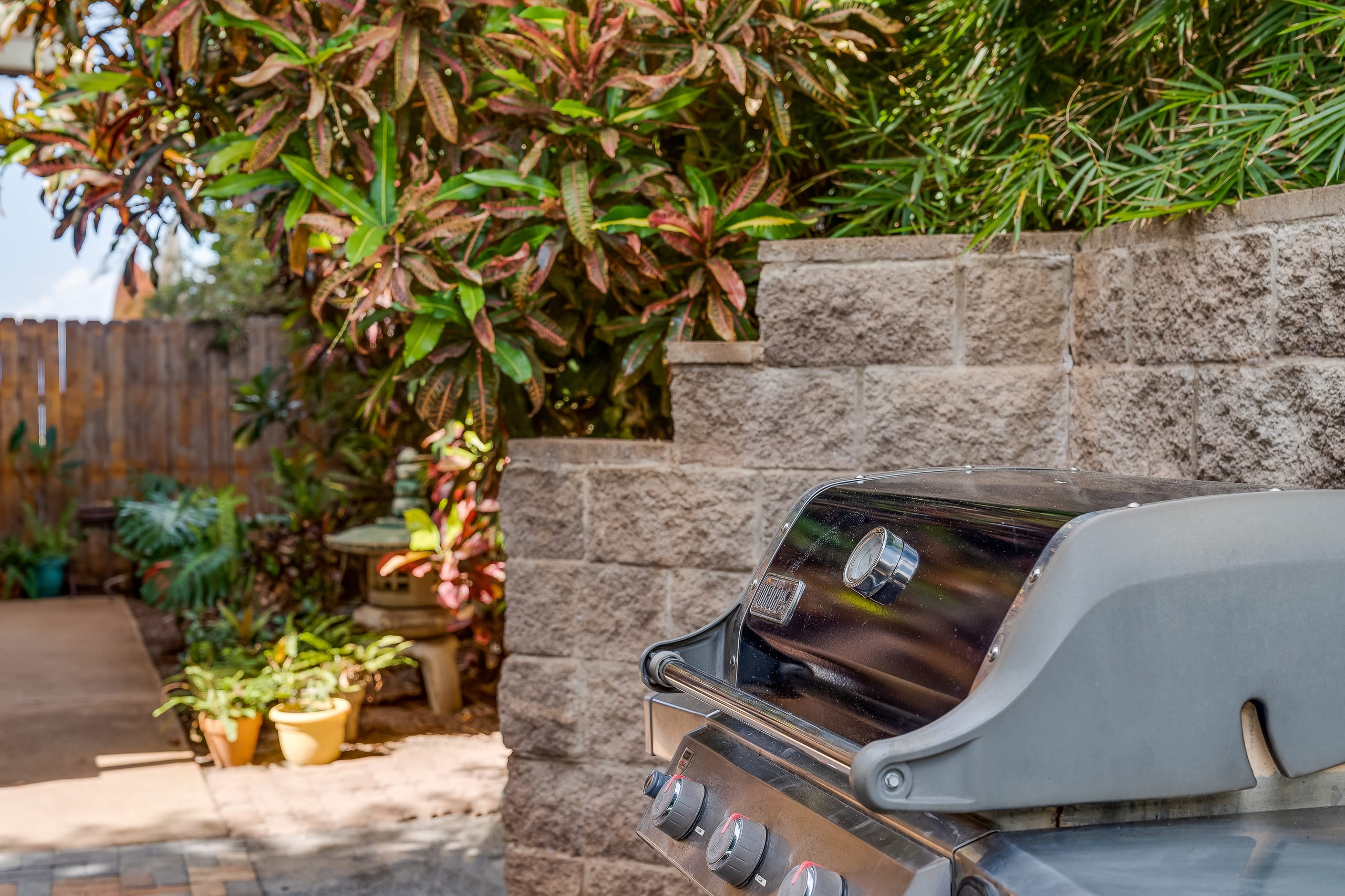 Condo in Lahaina · ★4.77 · 2 bedrooms · 3 beds · 2 baths - Image 51