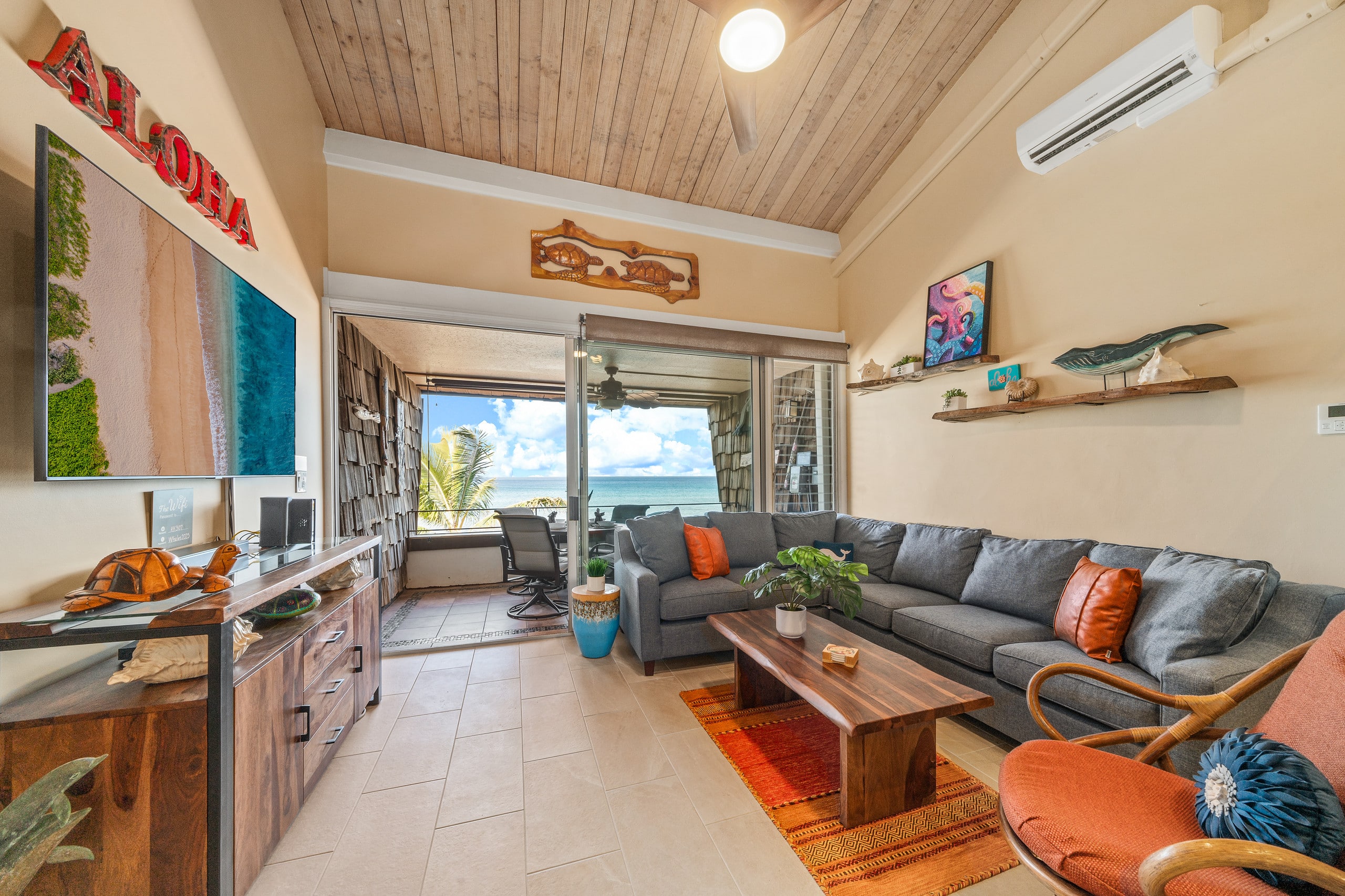 Condo in Lahaina · ★4.77 · 2 bedrooms · 3 beds · 2 baths - Image 4