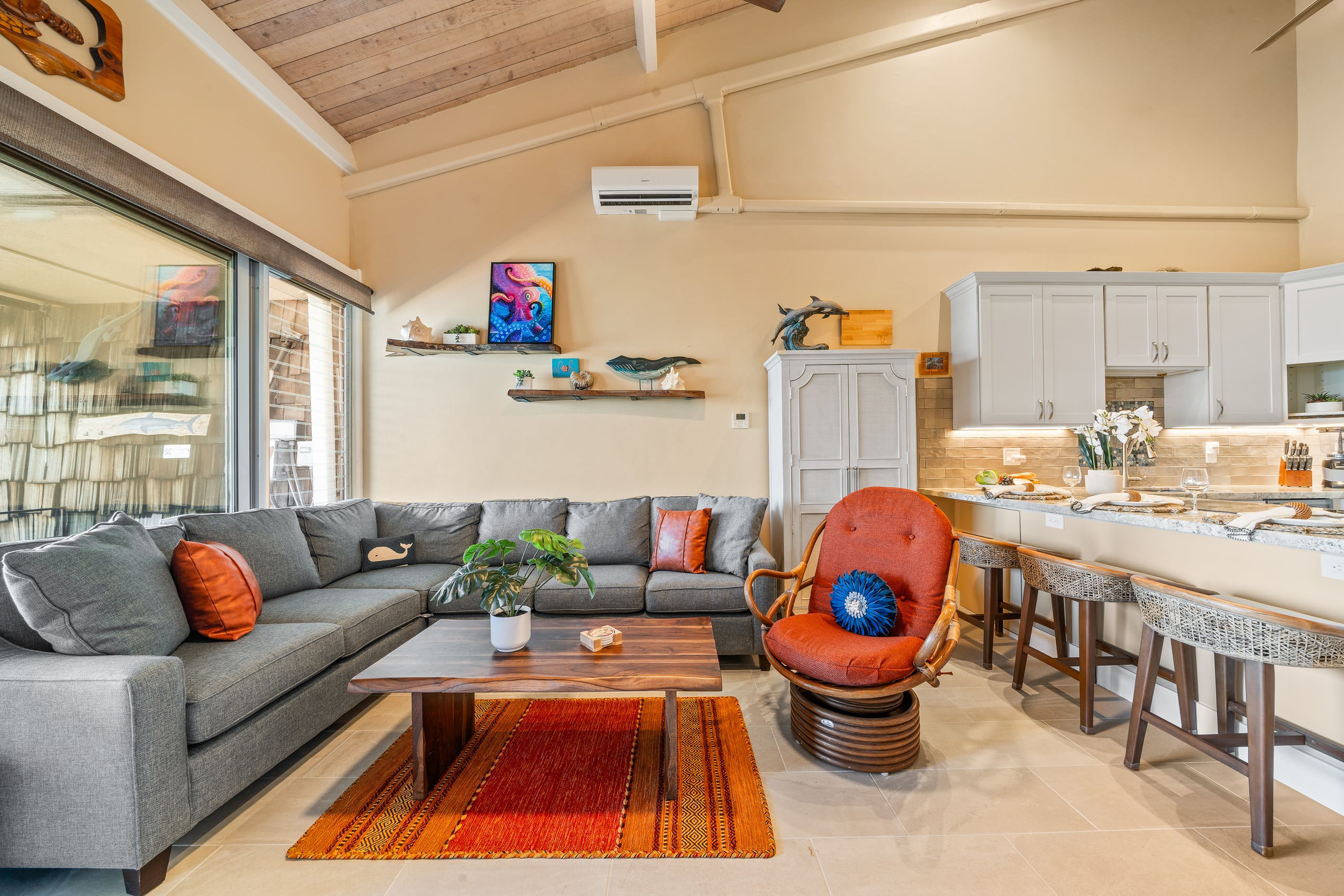 Condo in Lahaina · ★4.77 · 2 bedrooms · 3 beds · 2 baths - Image 6