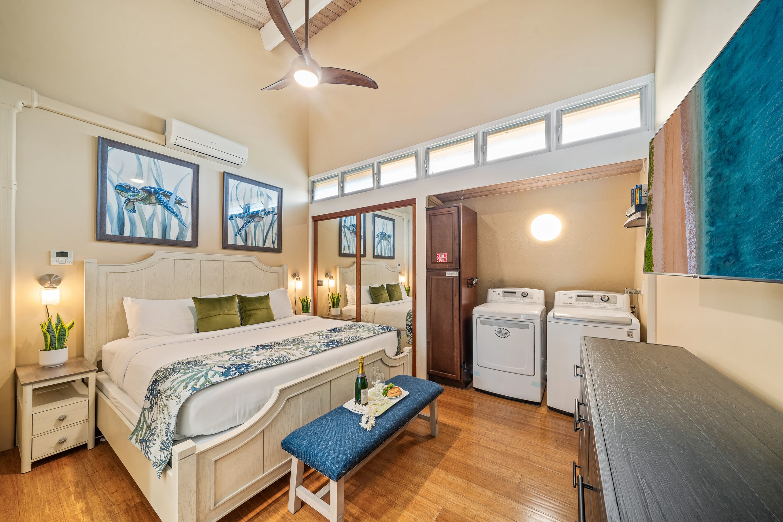 Condo in Lahaina · ★4.77 · 2 bedrooms · 3 beds · 2 baths - Image 23