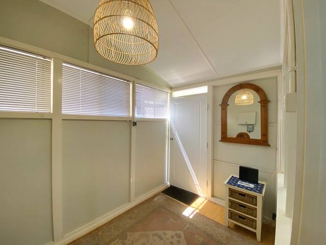 5 Learmonth Street gallery image 4