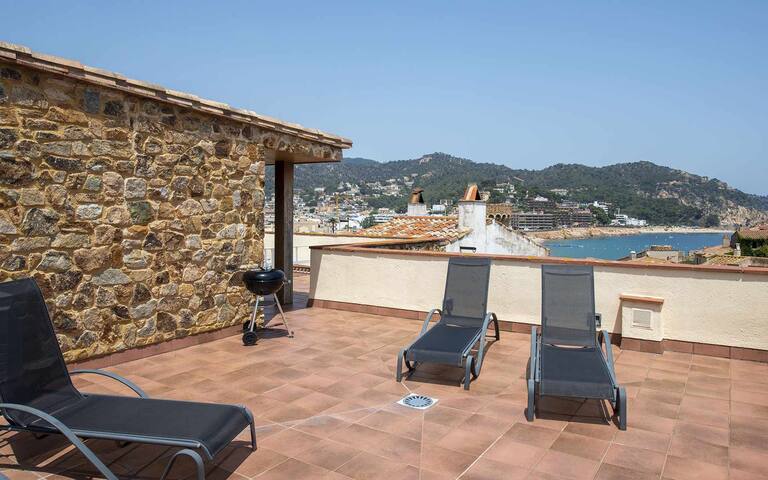 Luxury Rocamar – Primera línea de mar-Terraza gallery image 3