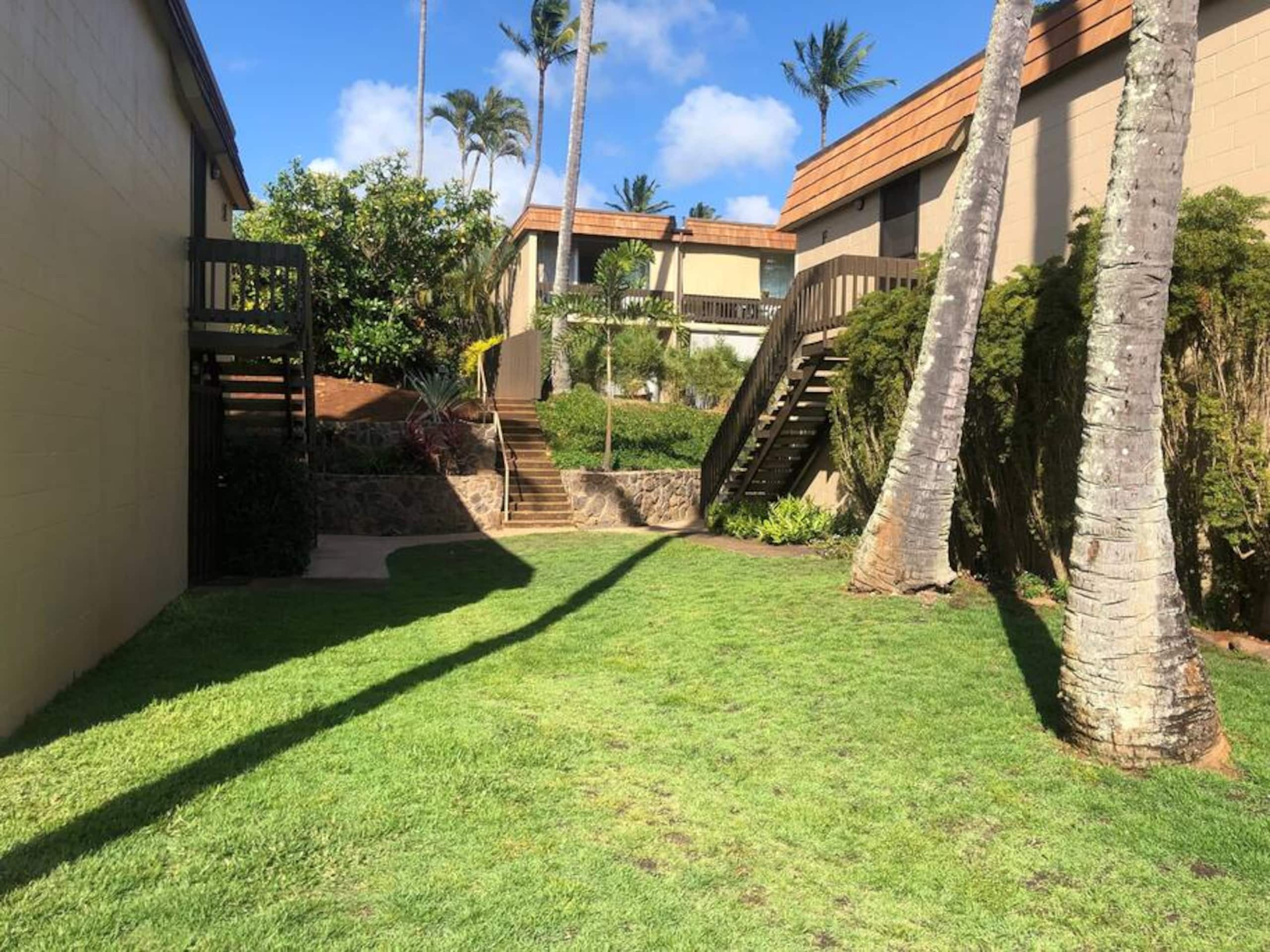 Condo in Lahaina · ★4.79 · 1 bedroom · 2 beds · 1 bath - Image 14