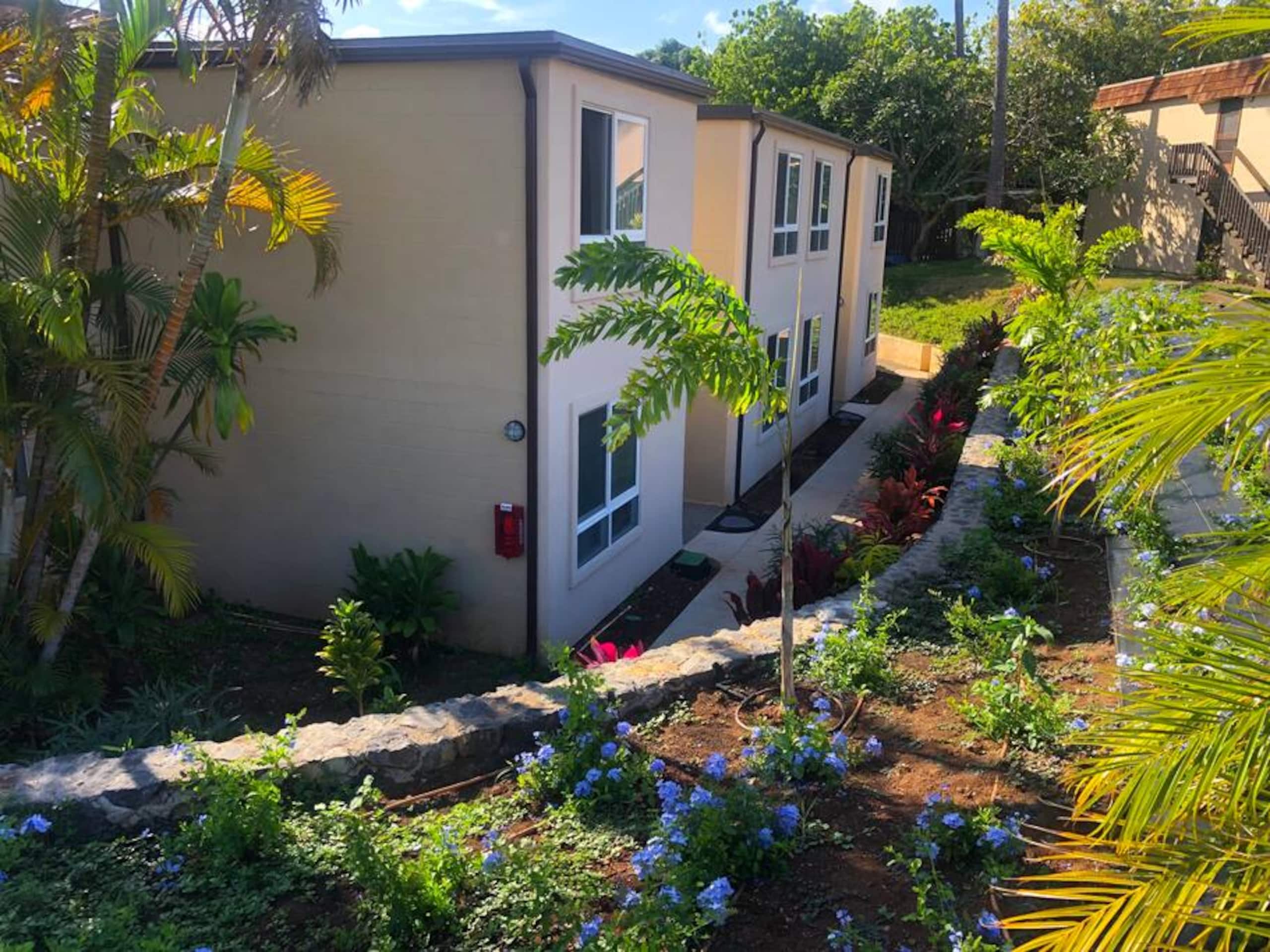 Condo in Lahaina · ★4.79 · 1 bedroom · 2 beds · 1 bath - Image 24