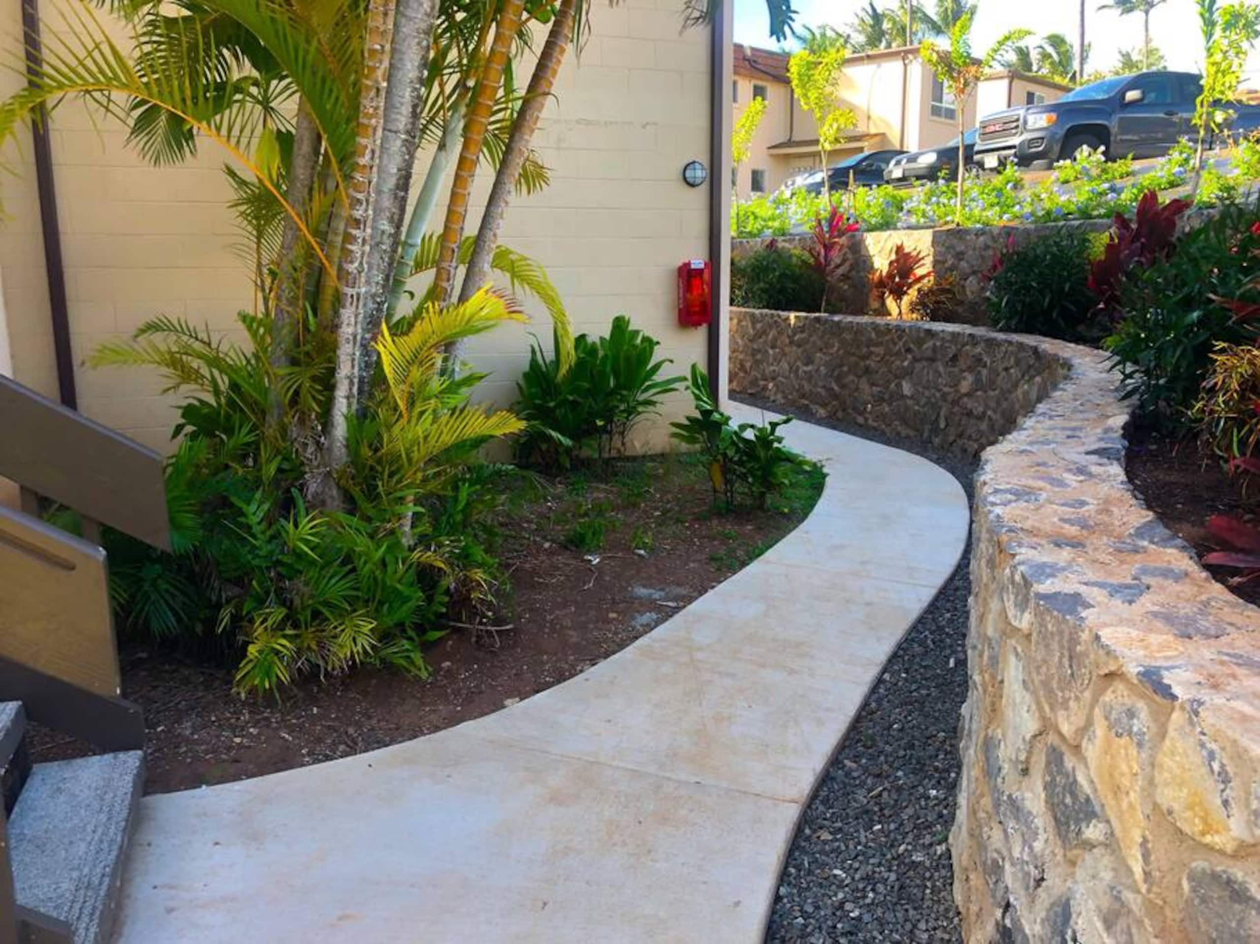 Condo in Lahaina · ★4.79 · 1 bedroom · 2 beds · 1 bath - Image 26