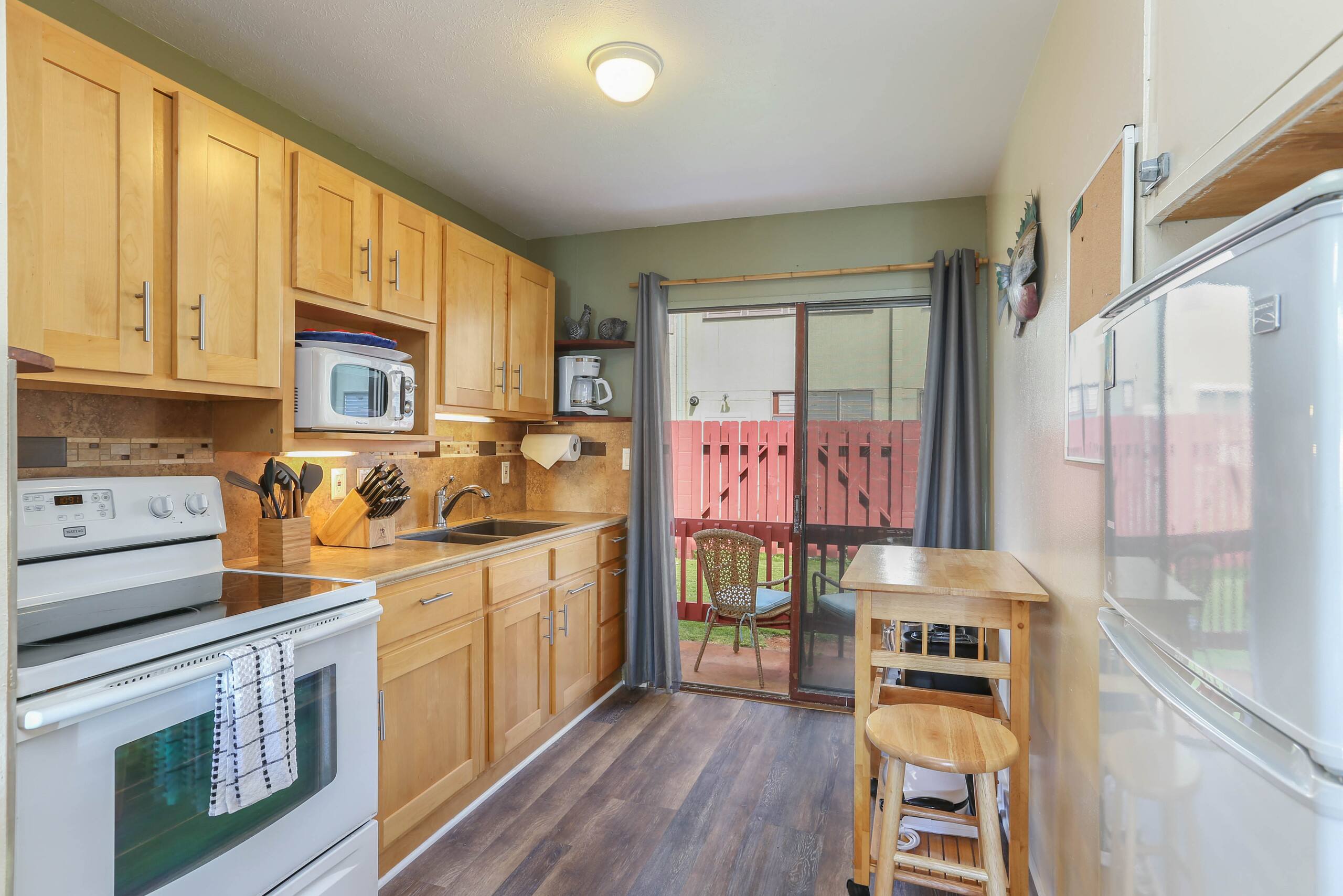 Village Manor F11, Walk to Kapaa Shops and Beaches - Photo 3