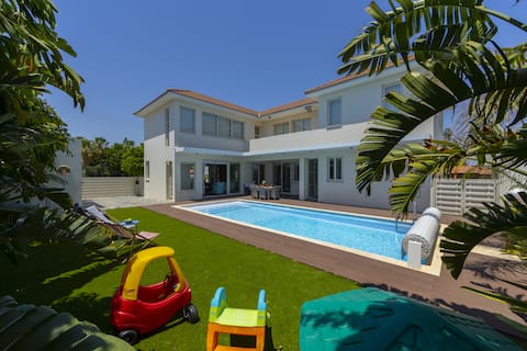 Larnaca Villa Marisol