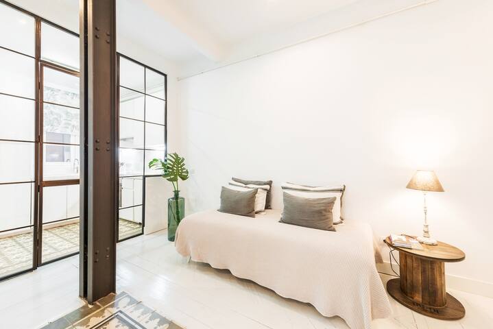 Cozy Apartment next to La Castellana. Velazquez II gallery image 3