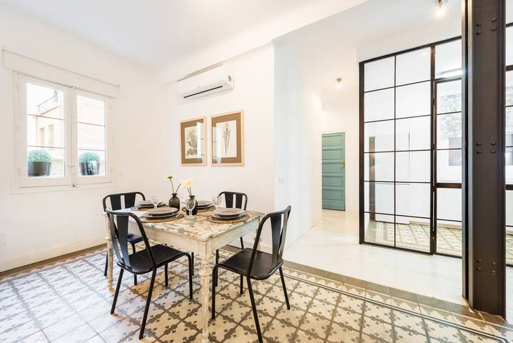Cozy Apartment next to La Castellana. Velazquez II gallery image 4