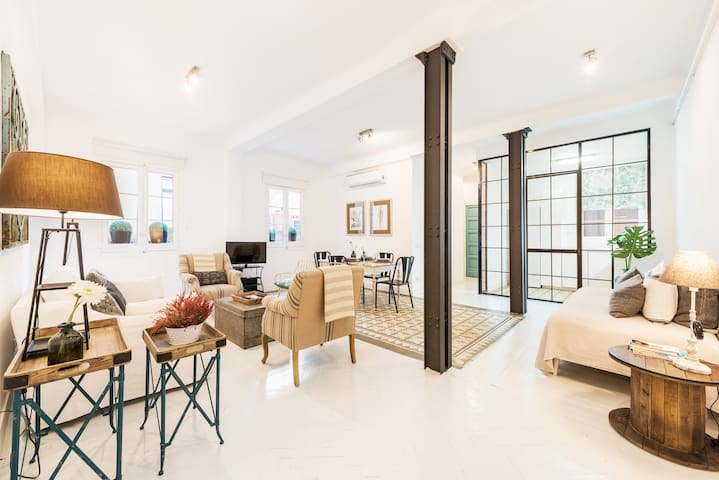 Cozy Apartment next to La Castellana. Velazquez II