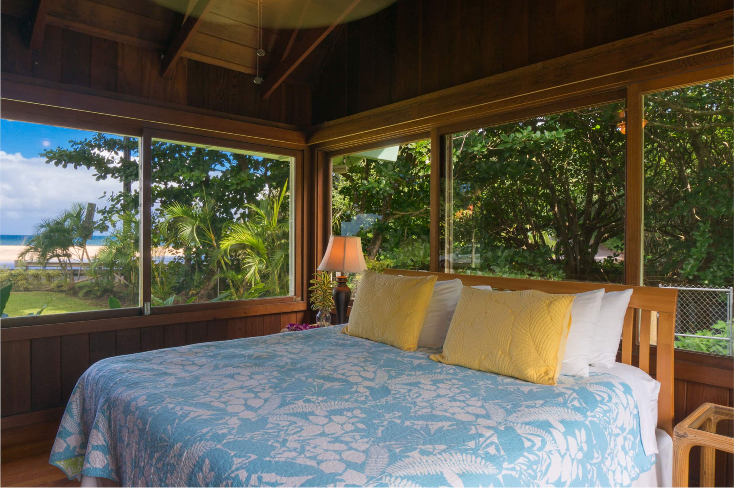 Home in Wainiha · ★4.7 · 3 bedrooms · 3 beds · 2 baths - Photo 7