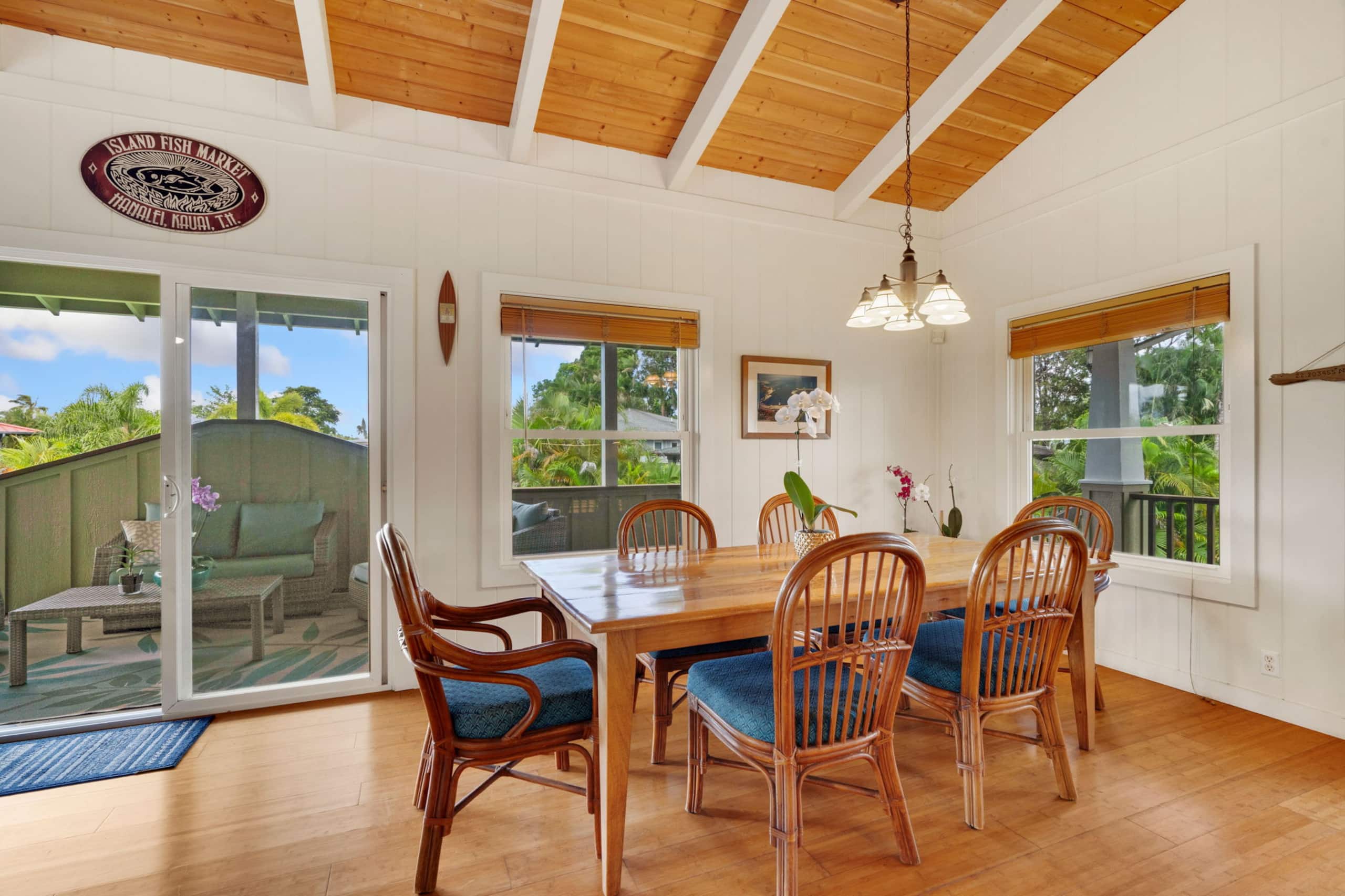 Home in Hanalei · ★4.8 · 3 bedrooms · 3 beds · 3 baths - Image 18
