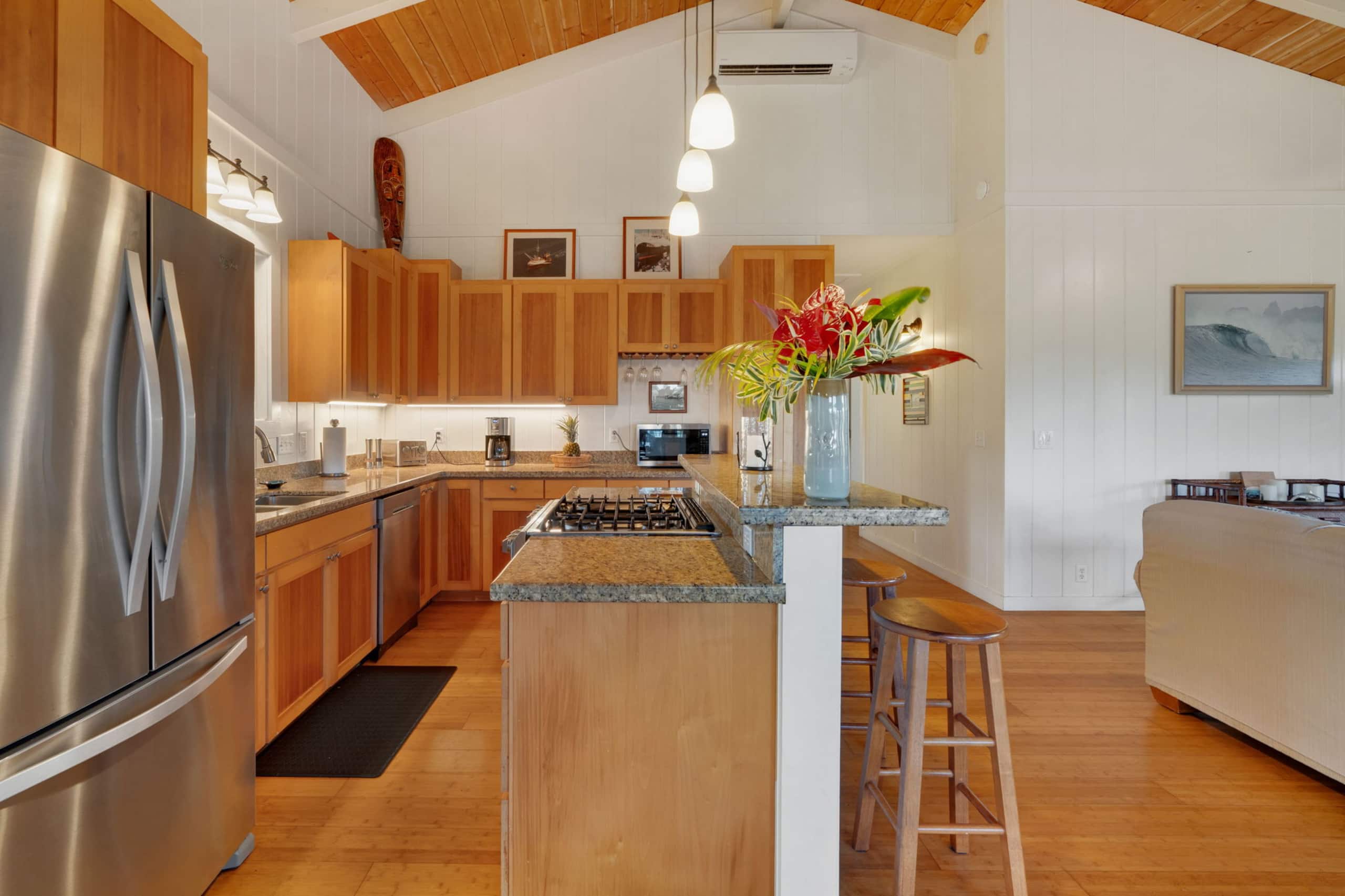 Home in Hanalei · ★4.8 · 3 bedrooms · 3 beds · 3 baths - Image 16