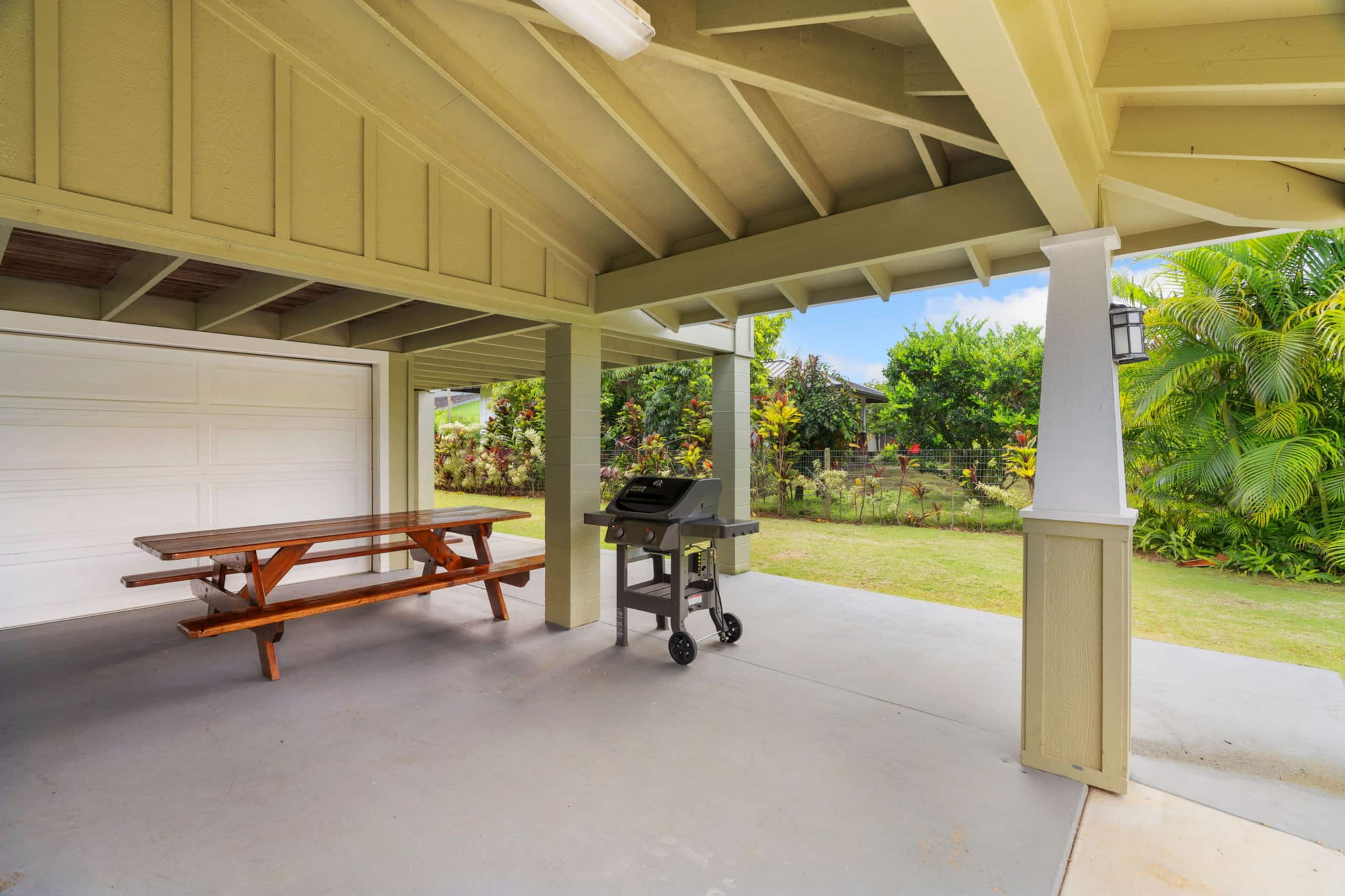 Home in Hanalei · ★4.8 · 3 bedrooms · 3 beds · 3 baths - Image 6